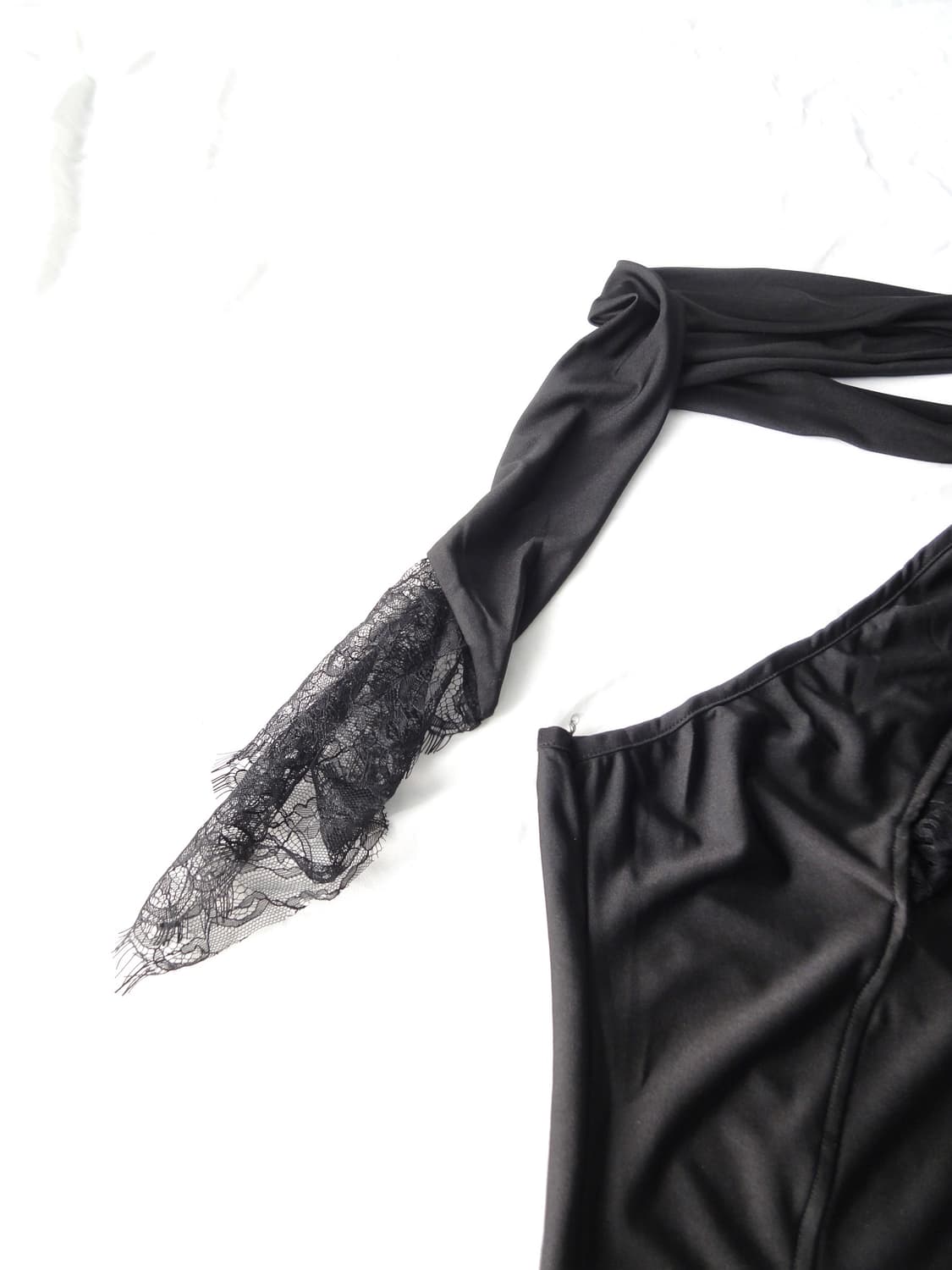 Lace slit halter neck sleeveless / black 상품이미지2