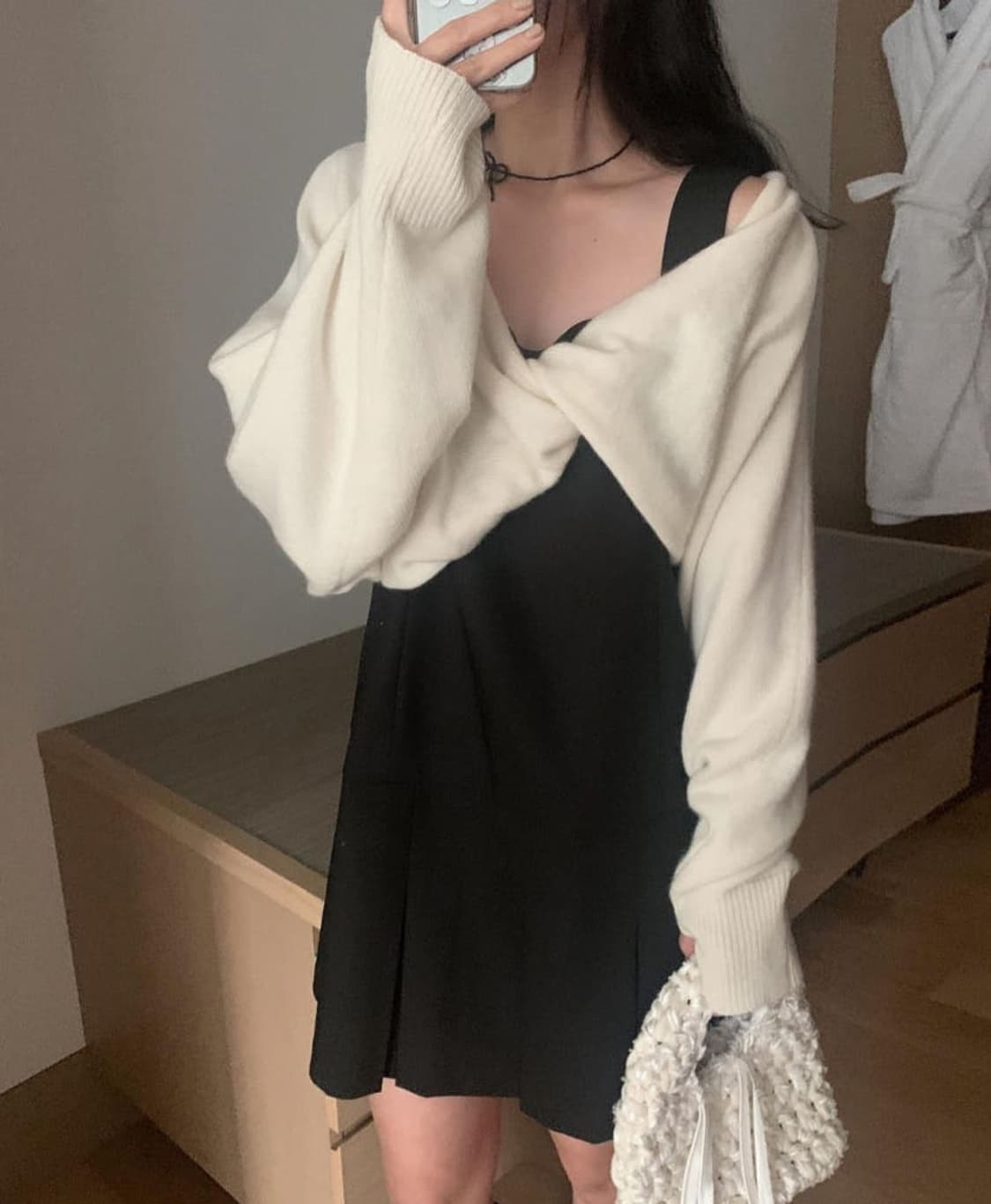 멜라운지 로우 주름 원피스 하객룩 상품이미지3