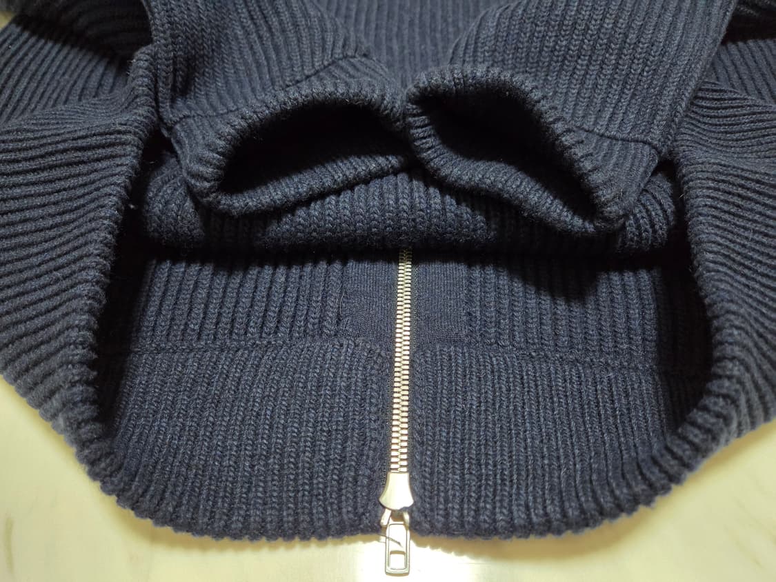 메종마르지엘라 네이비 니트 집업 상품이미지9