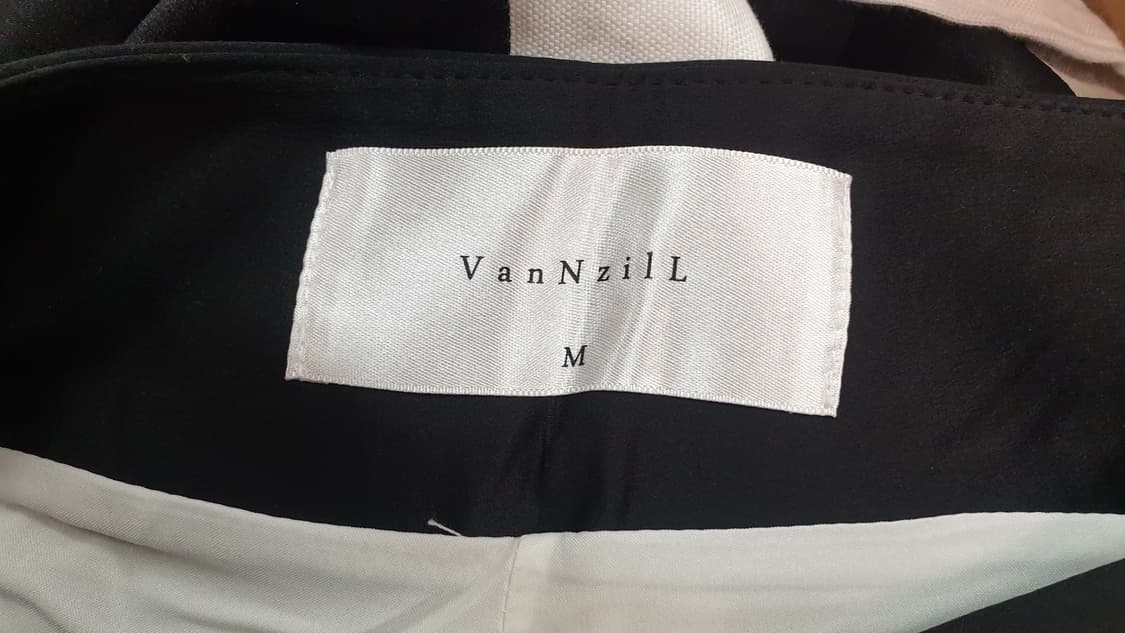 DINT 스트라이프 상의 + Van Nzil 하의 M 상품이미지5