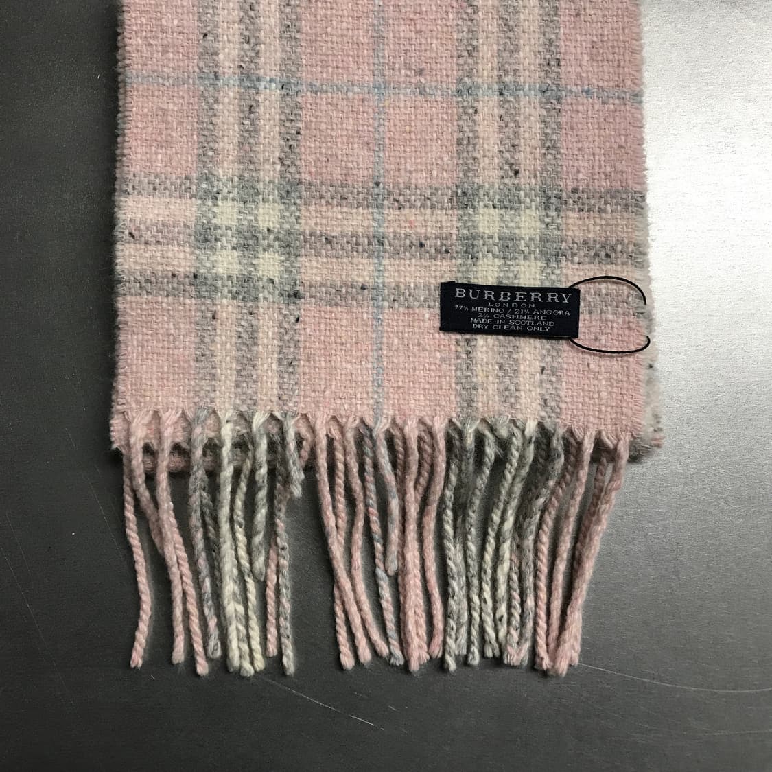 버버리 정품 메리노/캐시미어 혼방 머플러 핑크 상품이미지2