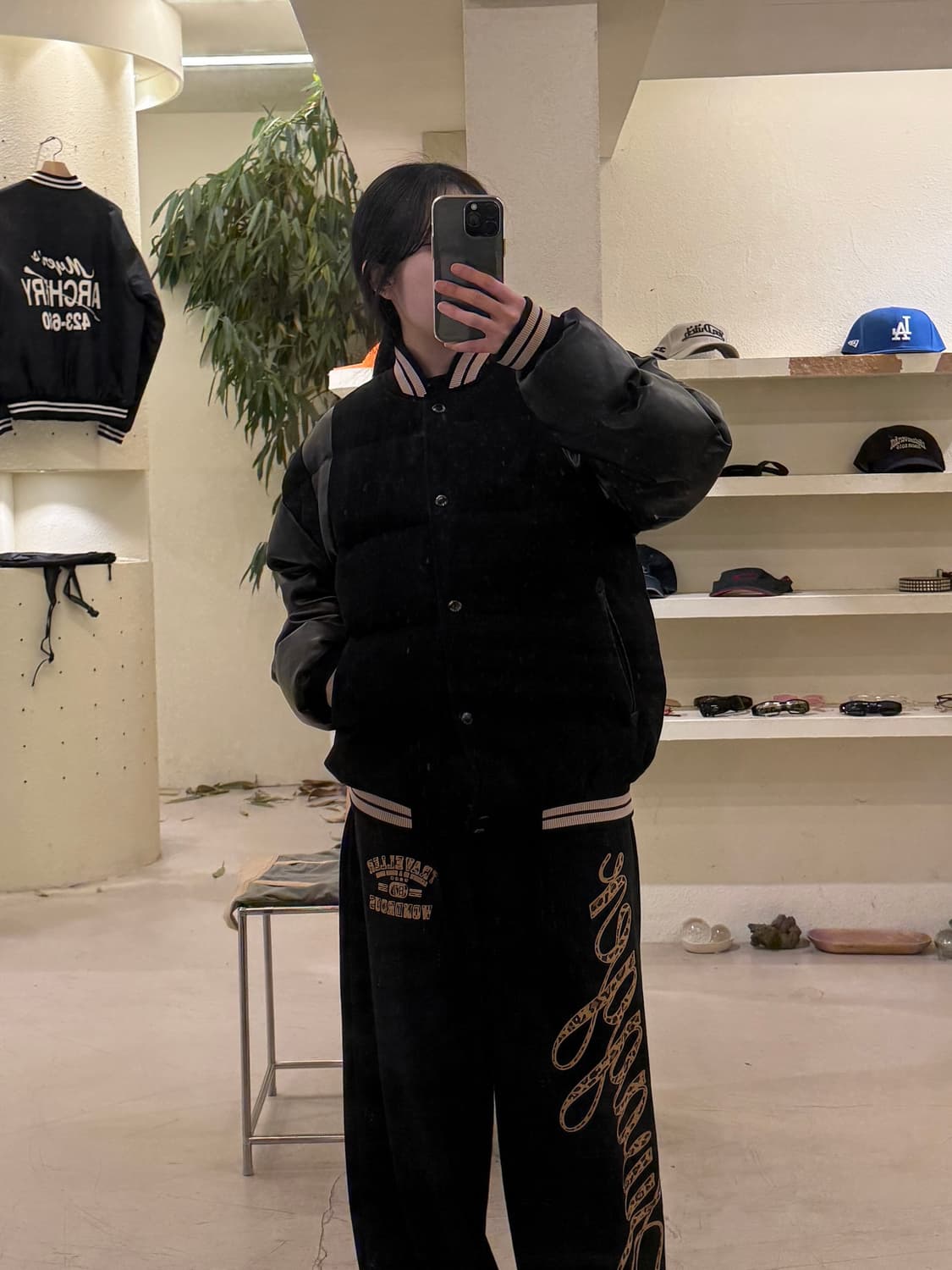 마뗑킴 빅로고 레더 다운 패딩 U309 상품이미지1