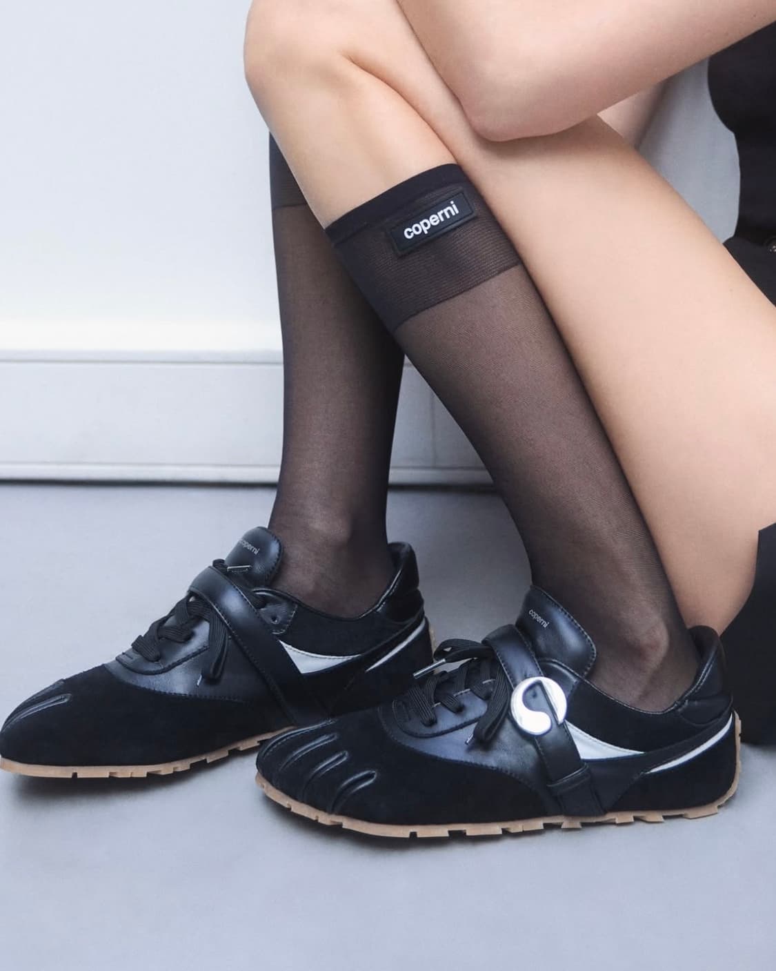 [36,37,38,39]코페르니 25fw 5T 핑거 스니커즈/블랙 상품이미지1