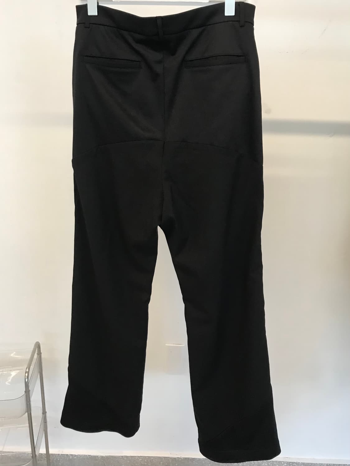 KANGJUNGSEOK Cut-Out Detail Black Pant 상품이미지2