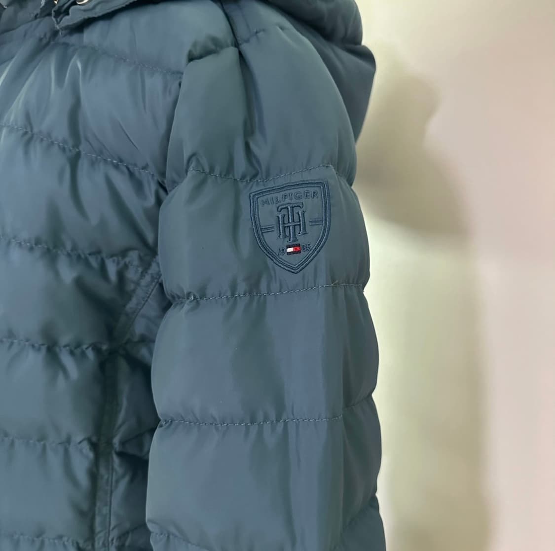 타미힐피거 터콰이즈 패딩M 상품이미지2