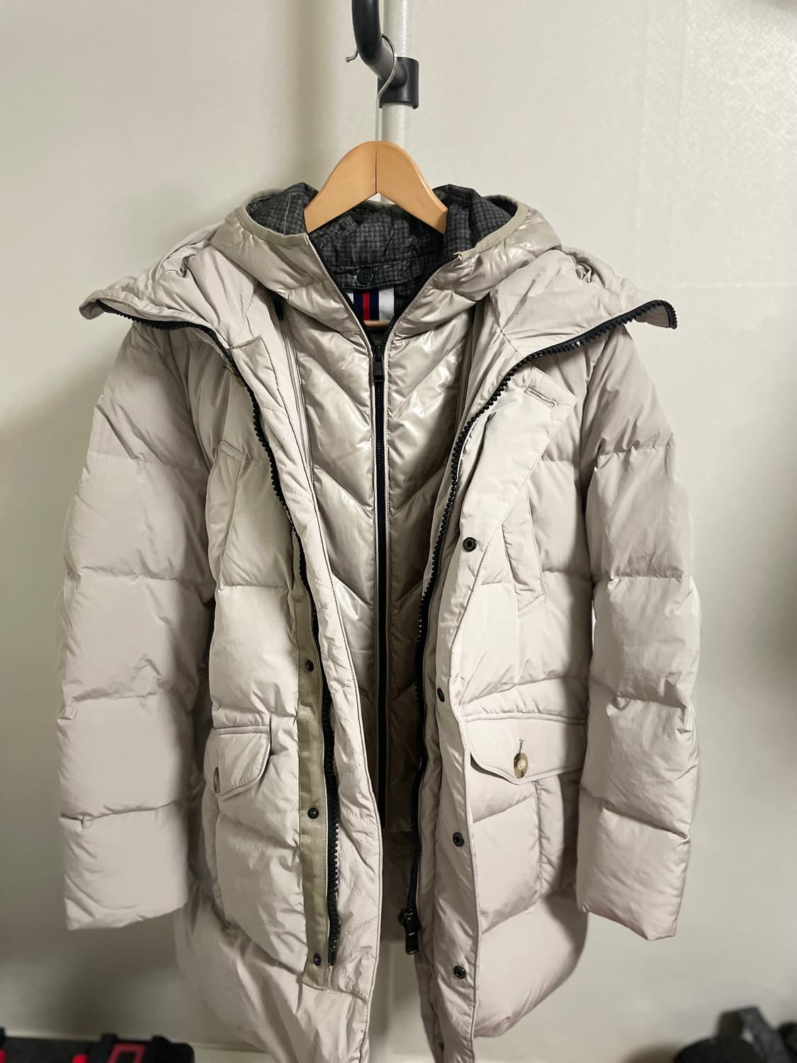 헨리코튼 구스다운 패딩 상품이미지1