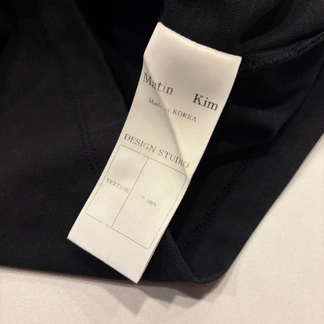 마뗑킴 블랙 로고 반팔 티셔츠 C407 상품이미지5