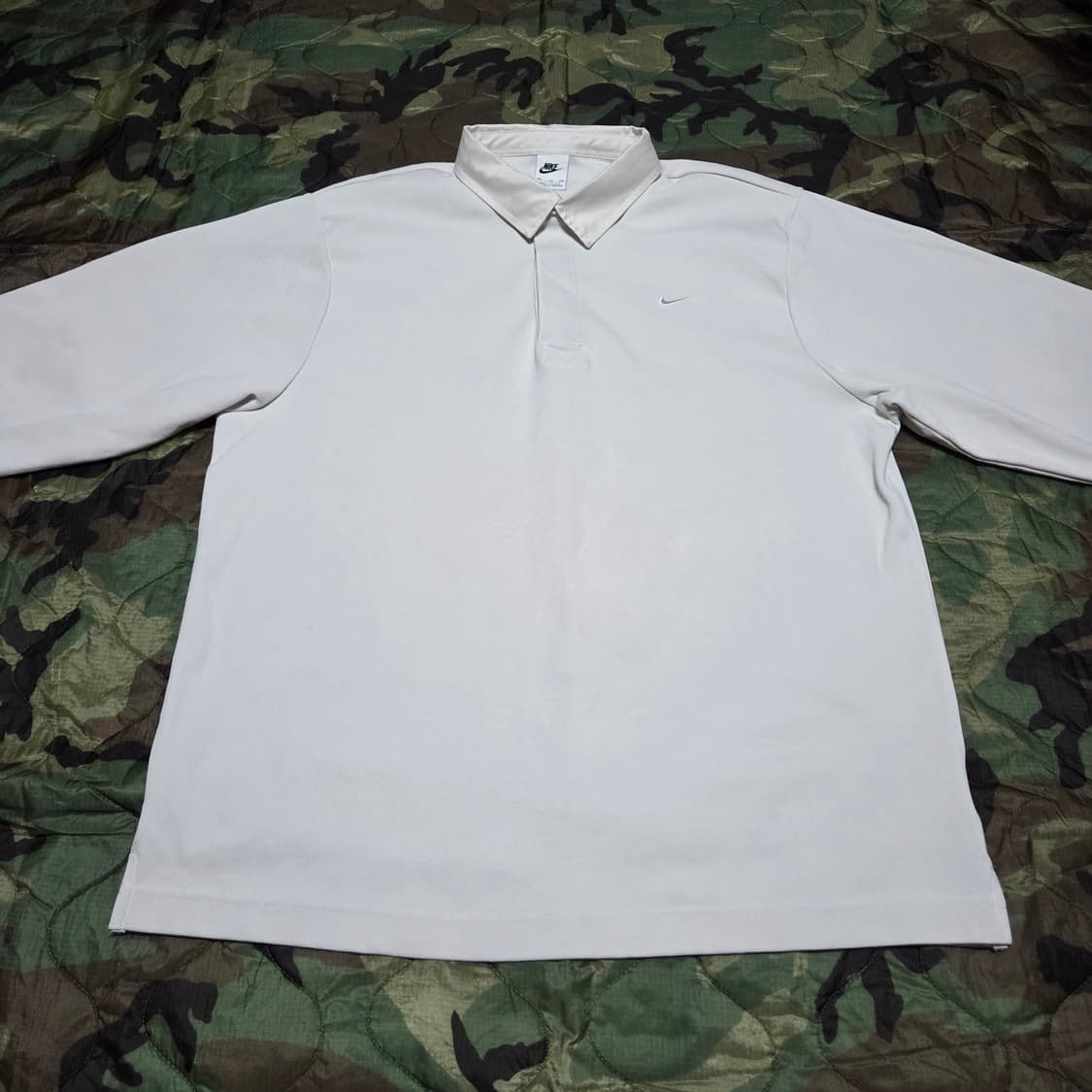 Nike Solo Swoosh Rugby Top 나이키 럭비티 상품이미지2