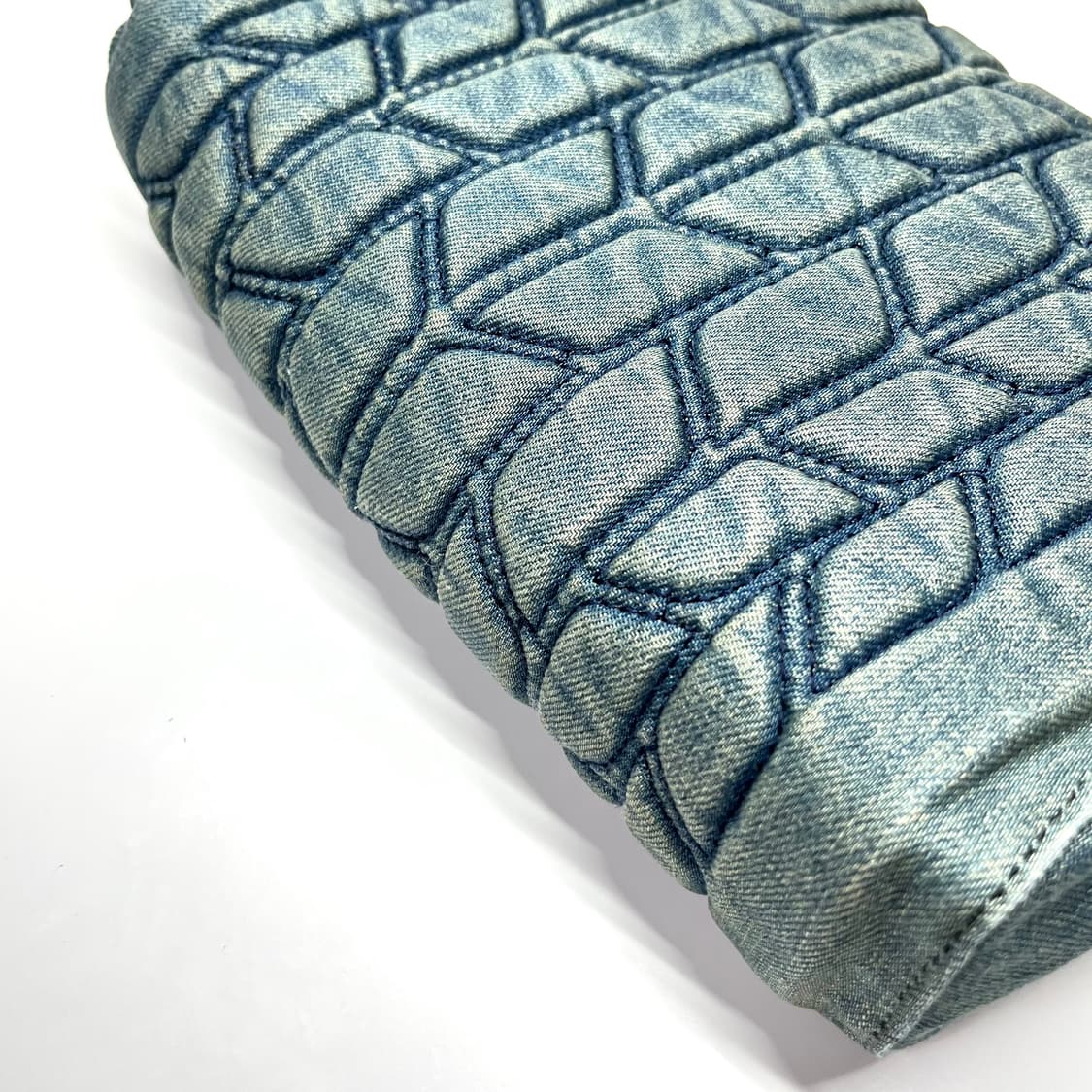 디젤 데님 엠보싱 숄더백 상품이미지9