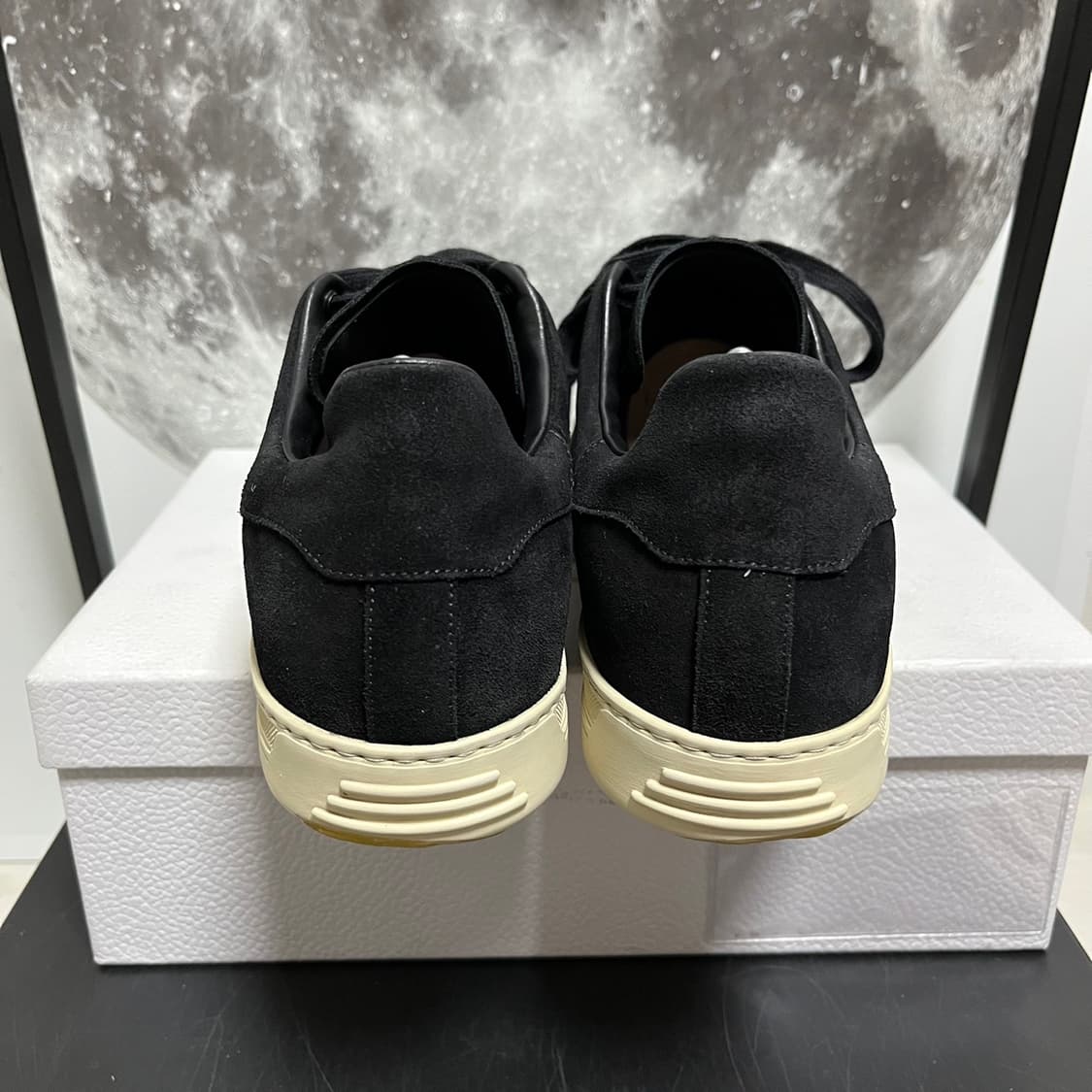 정품 11) 톰포드 워윅 블랙 스웨이드 스니커즈 상품이미지4