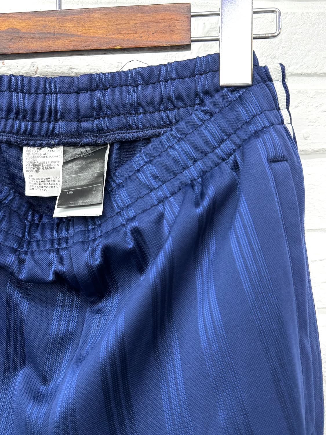 아디다스 블루 스트라이프 트랙팬츠 상품이미지6