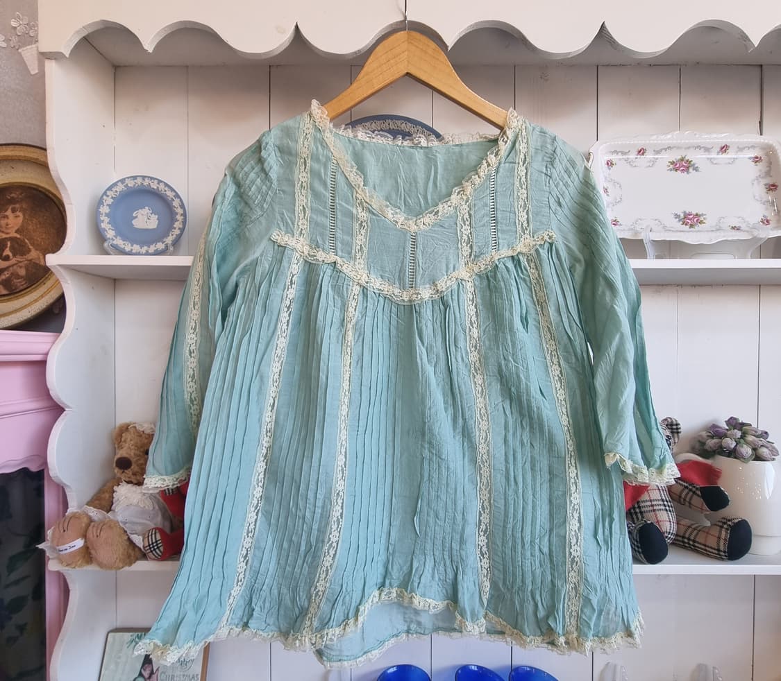 레이스 핀턱 블라우스/튜닉 상품이미지1