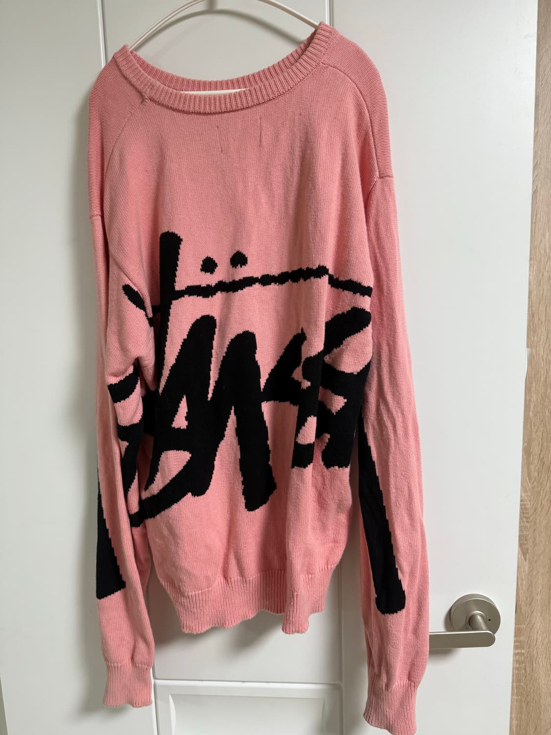 스투시 23fw 니트 상품이미지1