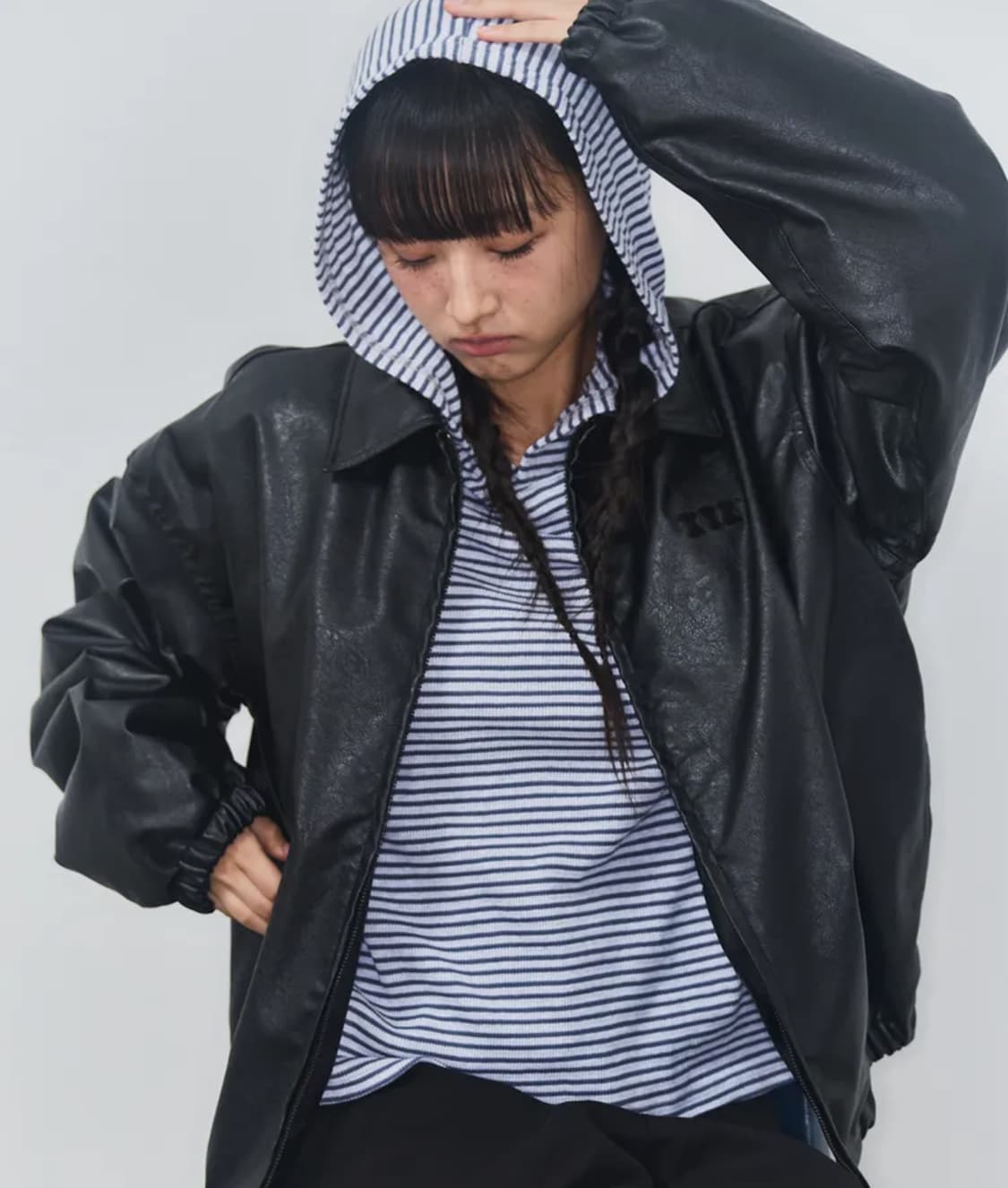 스트라이프 후드 상품이미지1