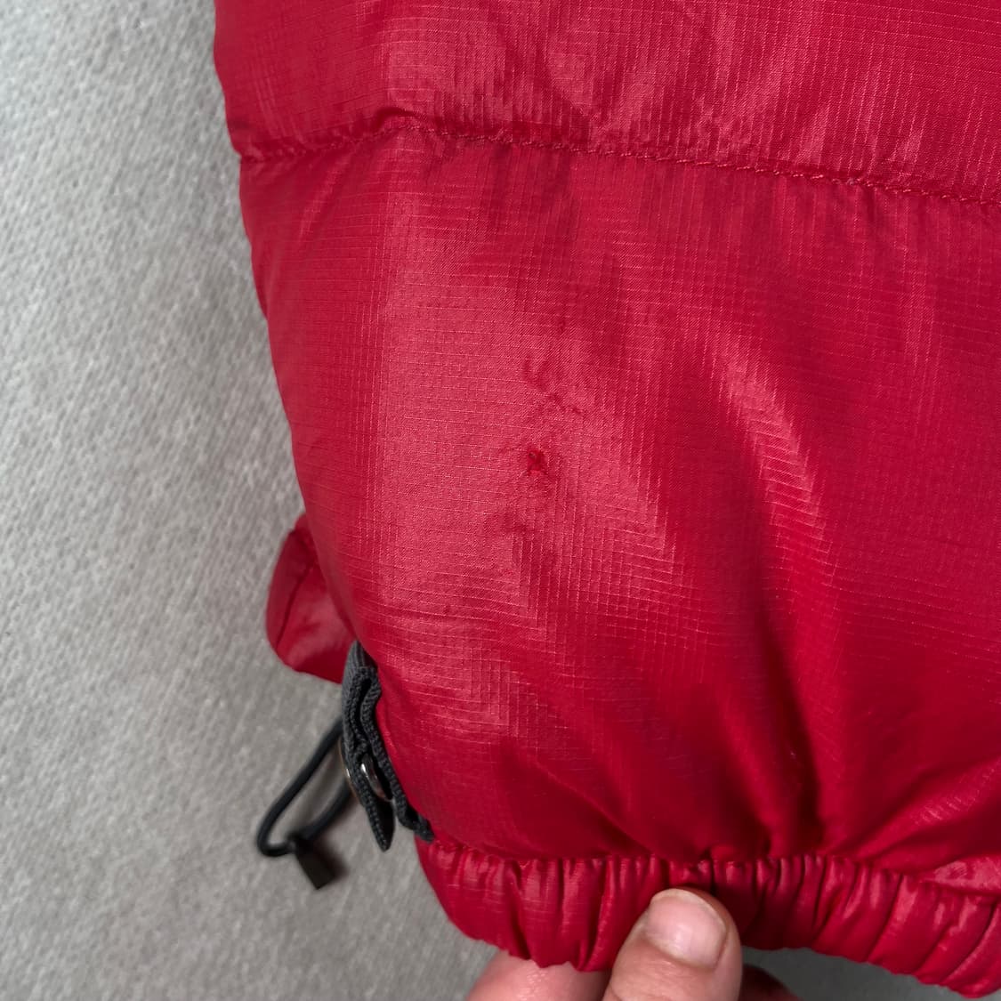 100 노스페이스 1996 눕시 체리 레드 700 패딩 상품이미지6