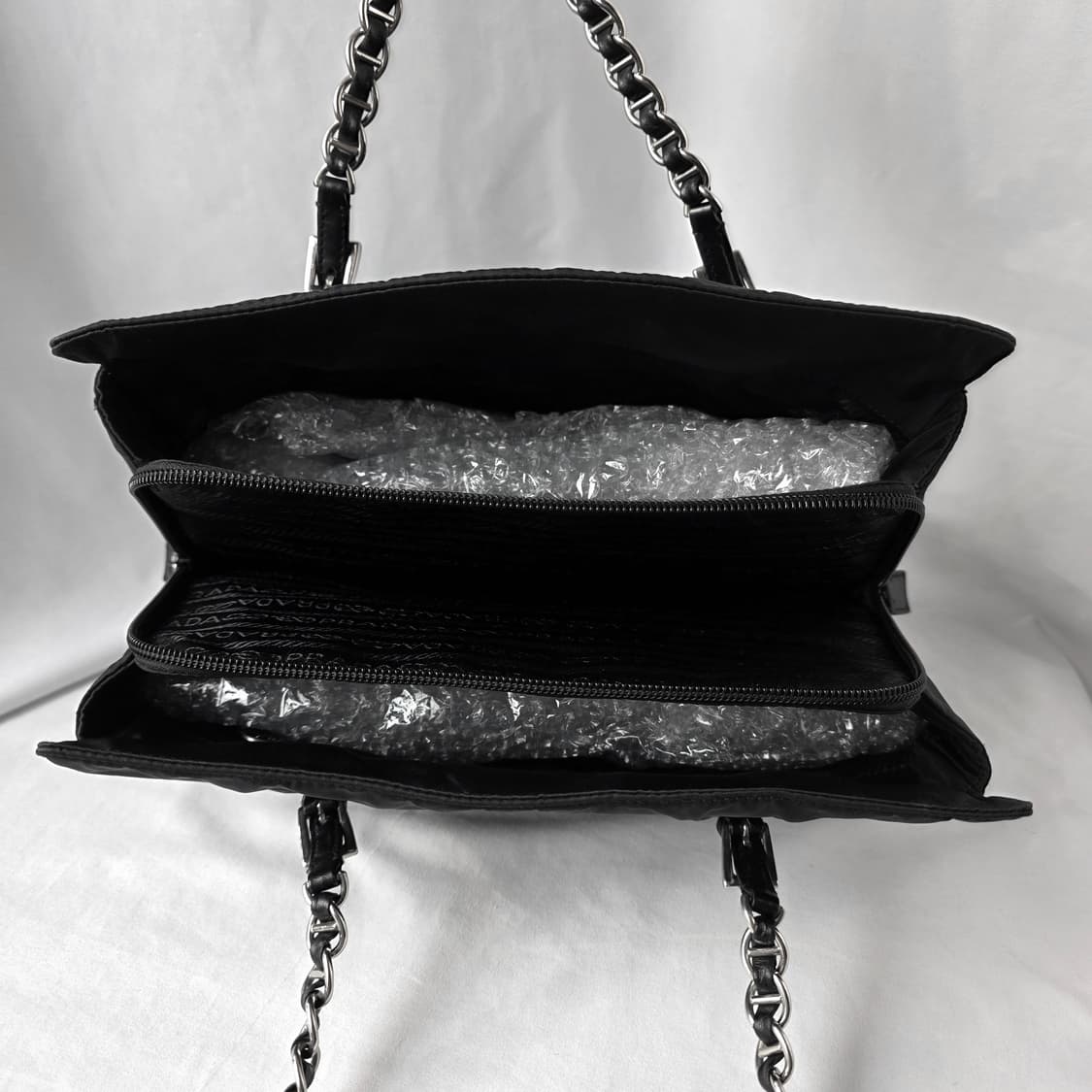 [정품] 프라다 포코노 나일론 체인 숄더백 상품이미지8