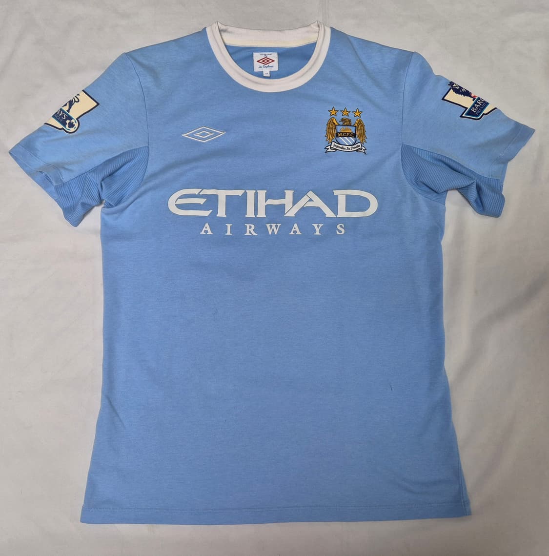 맨시티 홈 테베즈 유니폼 팝니다  상품이미지1