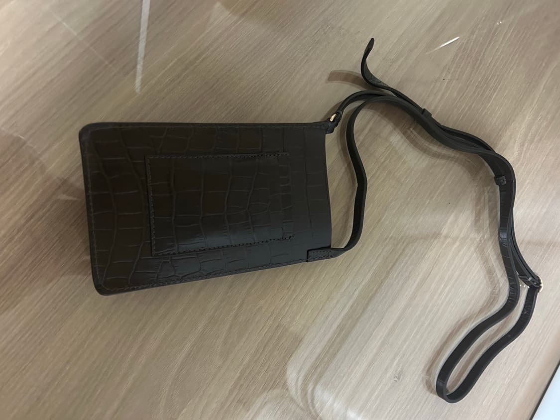 Arket cellphone card holder 상품이미지3