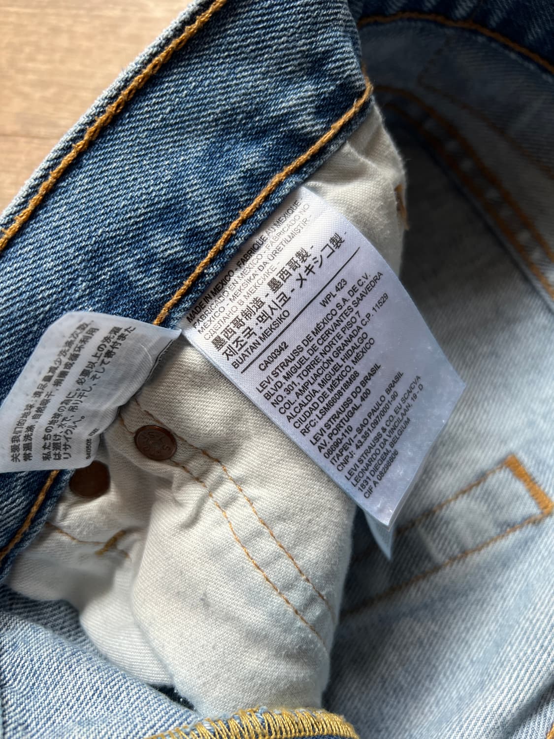 [33]리바이스 501 데미지드 미디엄블루 데님 팬츠 상품이미지6