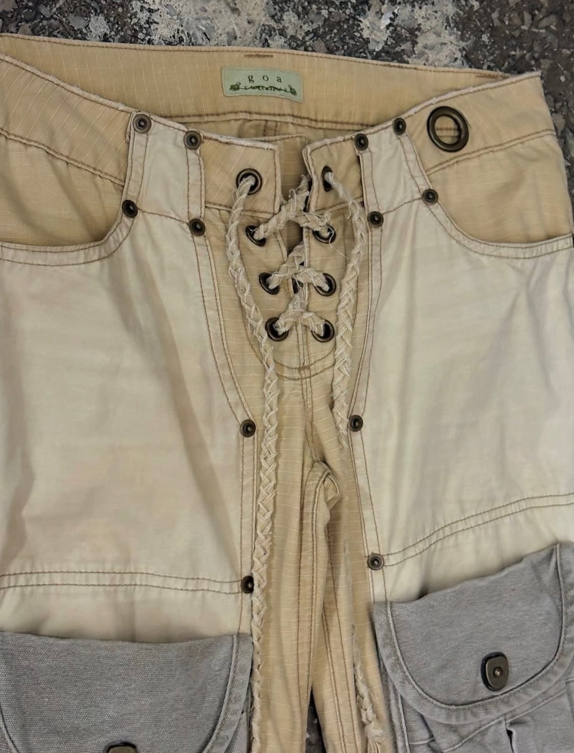 G.O.A Eyelet Detail Pants 상품이미지3