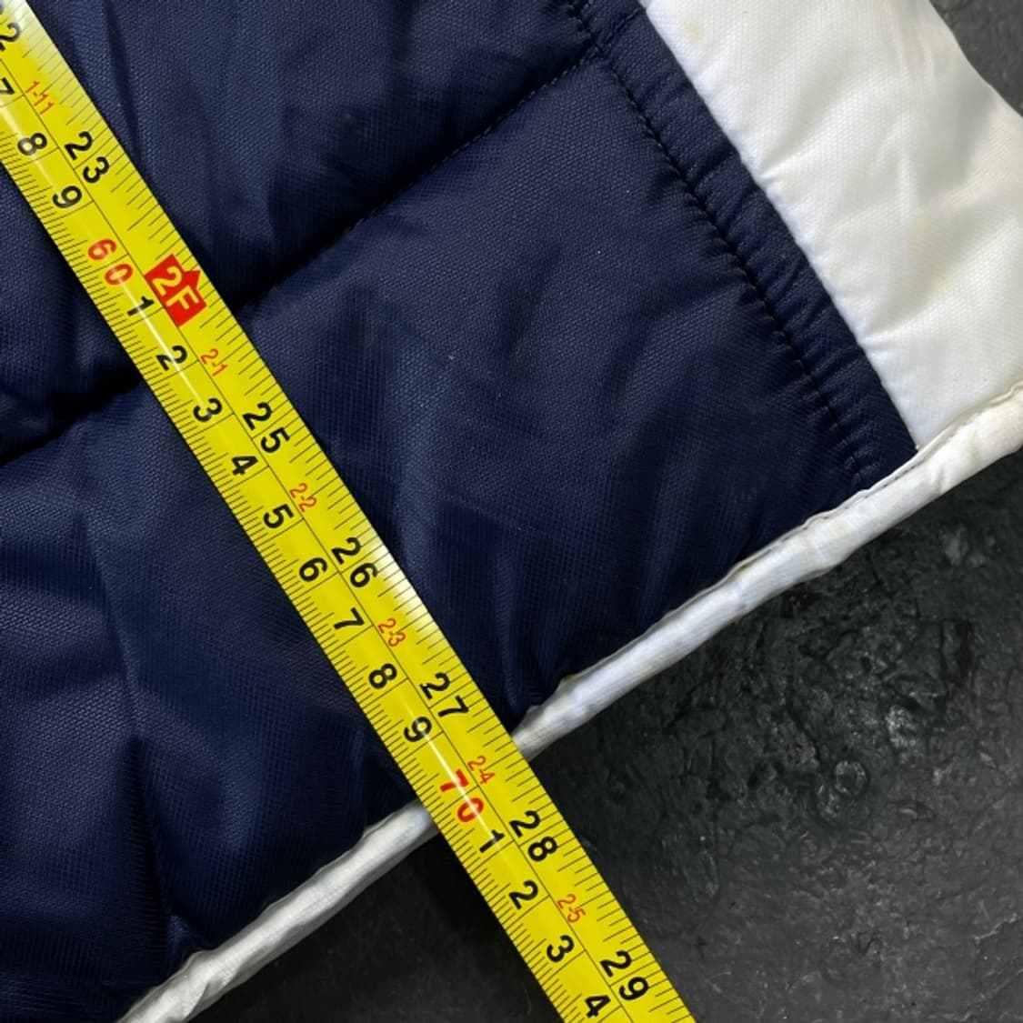 100 아디다스 레알마드리드 경량패딩 상품이미지9