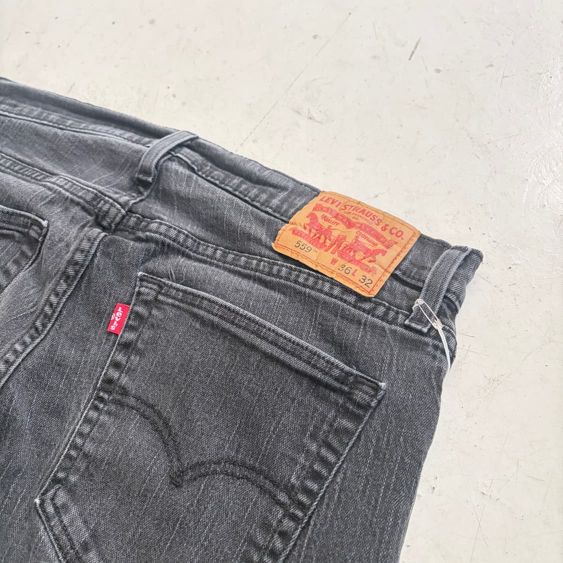 리바이스 559 빈티지 흑청 데님팬츠 36x32 상품이미지8