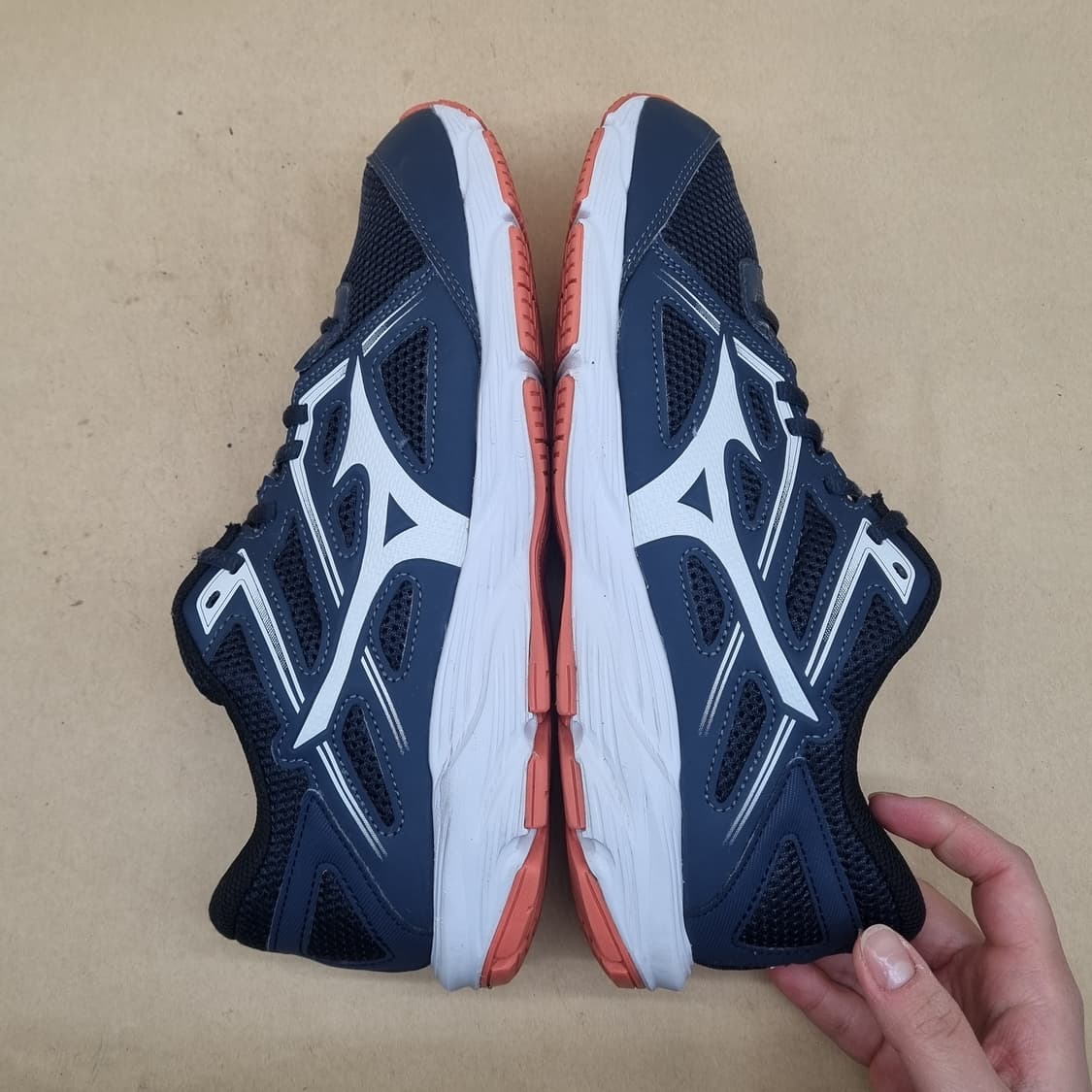 미즈노 스파크 남성 런닝화 265 상품이미지5