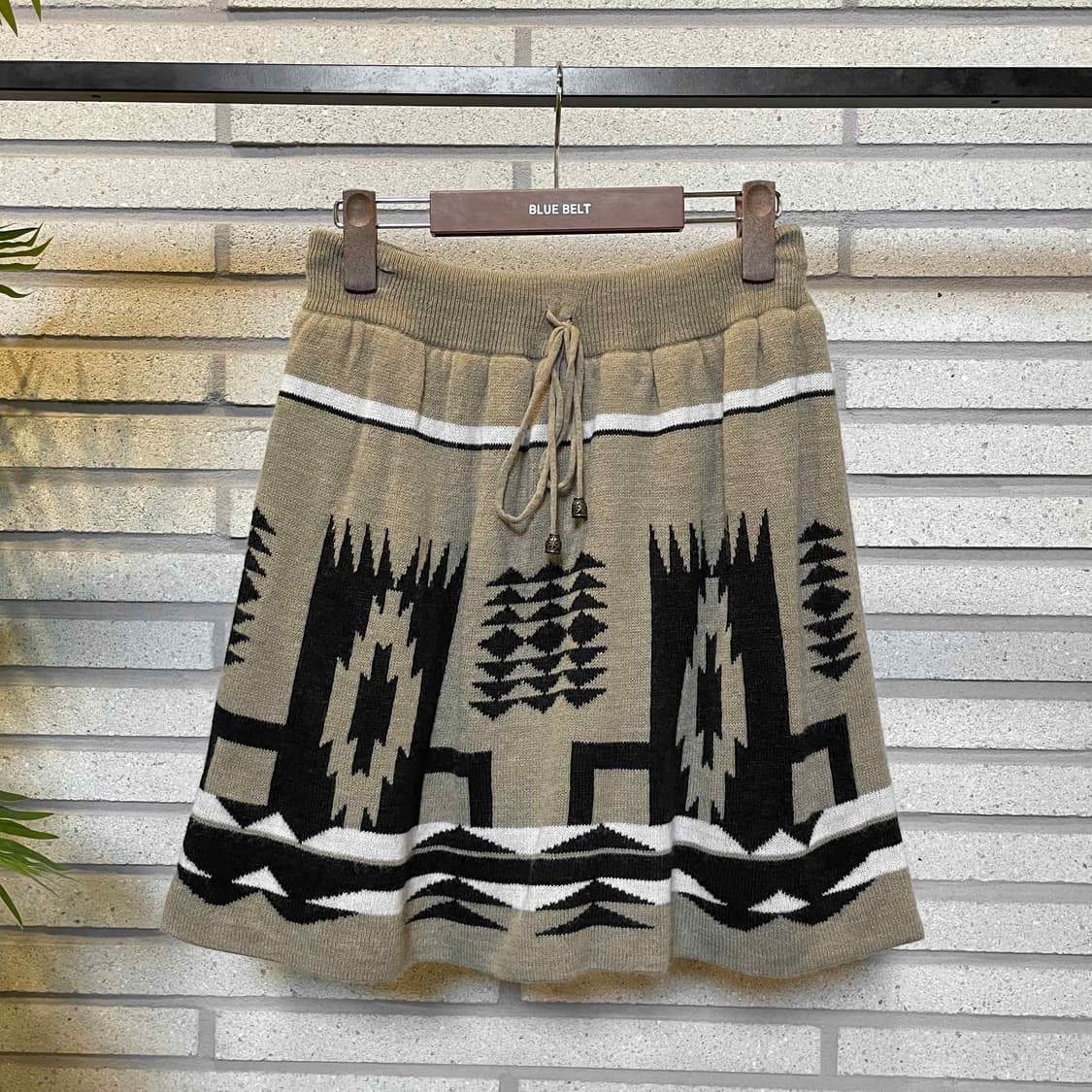 JPN VINTAGE 니트 스커트 아즈텍 패턴 허리 스트링 디테일 베이지 상품이미지2