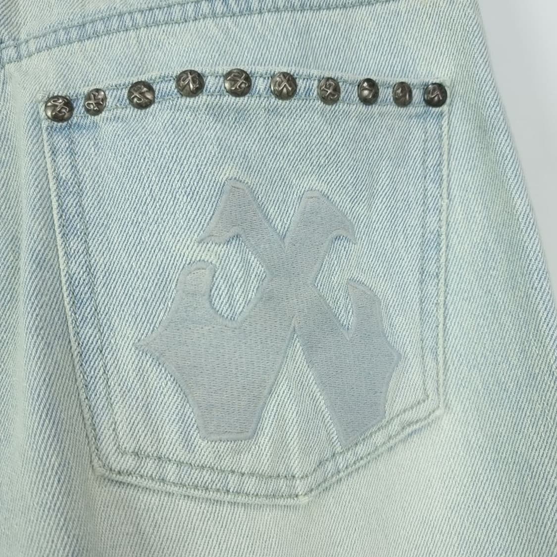 [LEEY YEEL] 아이스워싱 스터드 리벳 와이드 데님팬츠 M19763 상품이미지6