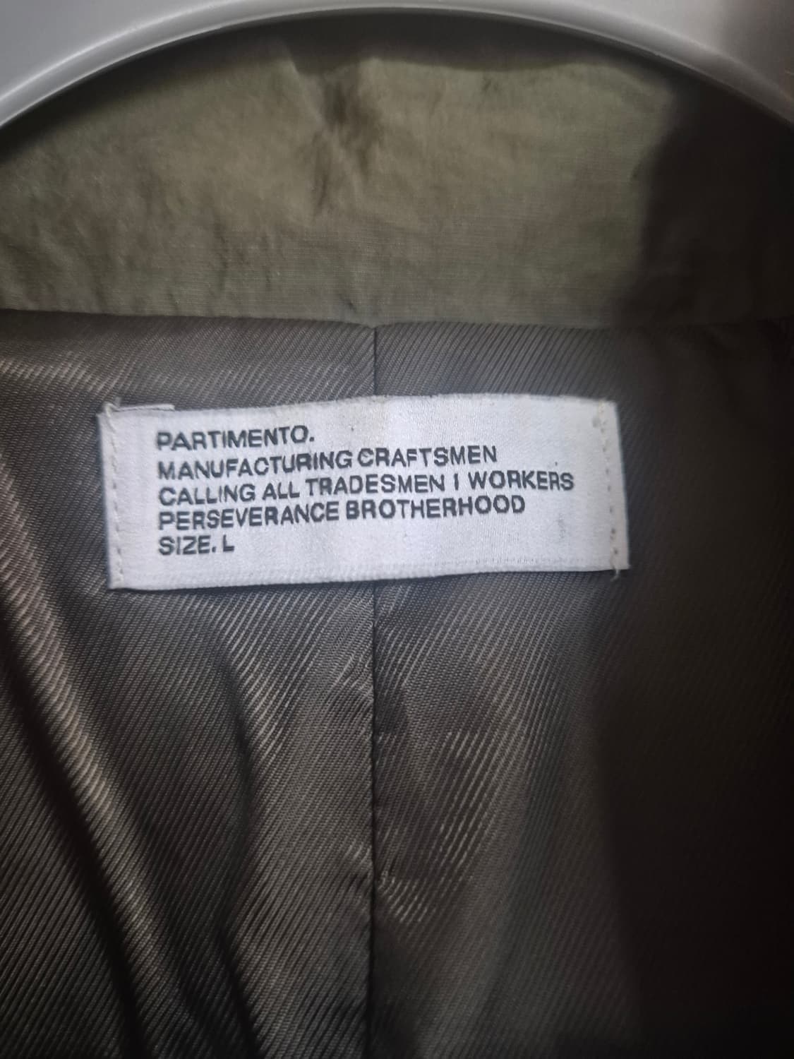 레이스업 콘트라스트 스티치 자켓 카키 상품이미지1