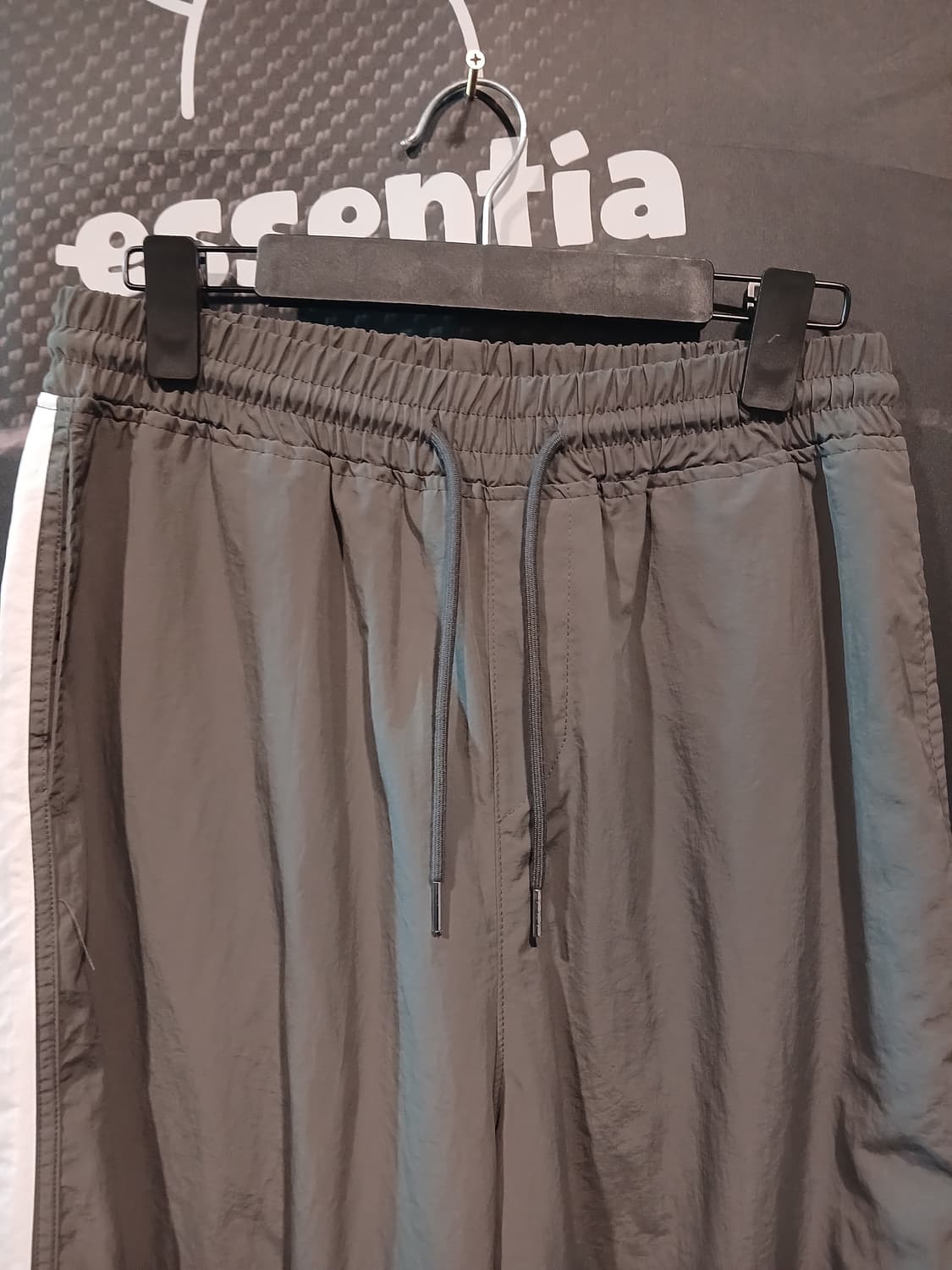 와이드 레그 트랙 팬츠 상품이미지2