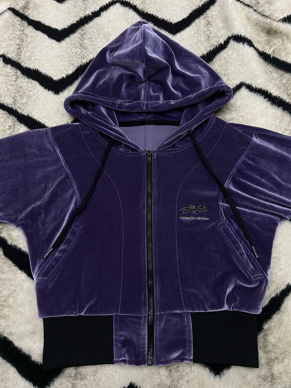 [실측S]어셈블스테이션 벨벳 크롭 후드집업/퍼플 상품이미지3