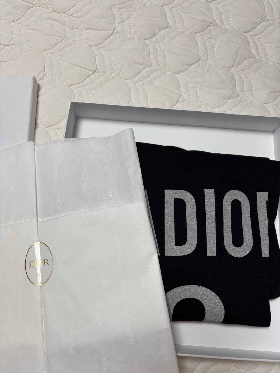 쟈디올 티셔츠 상품이미지4