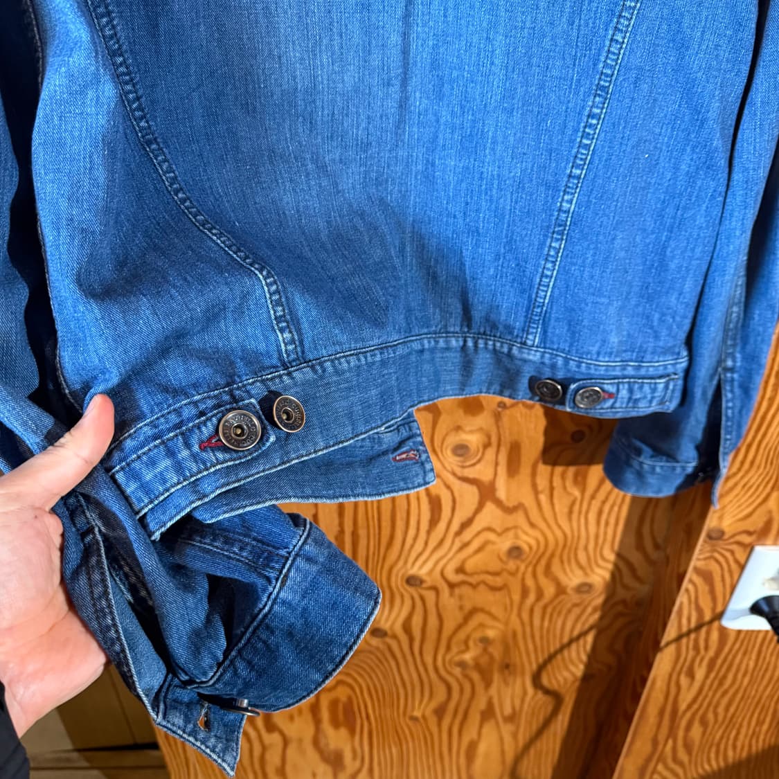 브루넬로 쿠치넬리 데님(청 자켓) 판매 합니다. 상품이미지10