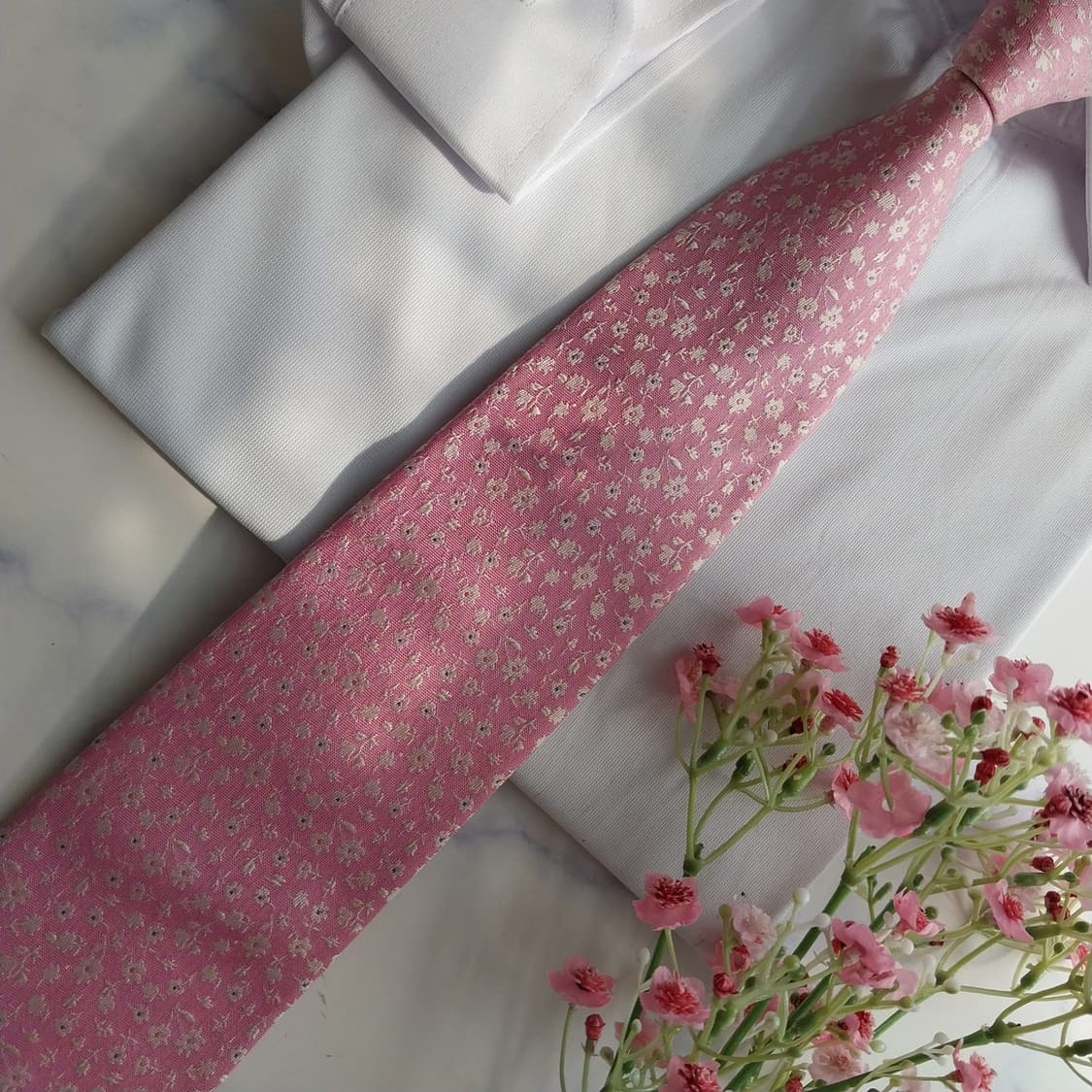 에스.티. 듀퐁 핑크 플라워 패턴 넥타이 8.5cm A+등급 K2442
 상품이미지6