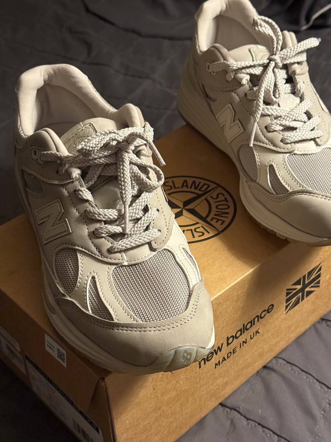 뉴발란스 X 스톤아일랜드 991v2 UK Sand 상품이미지3