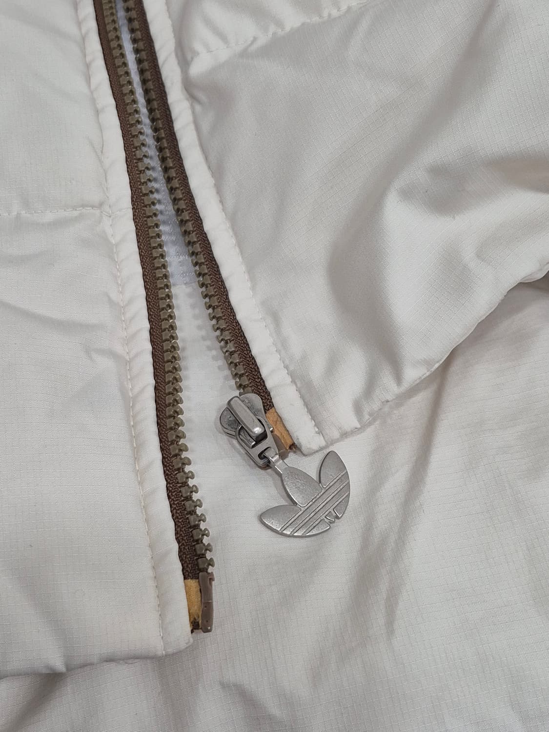 아디다스 대장급 올드스쿨 덕다운 패딩 남성 2XL 105 상품이미지10