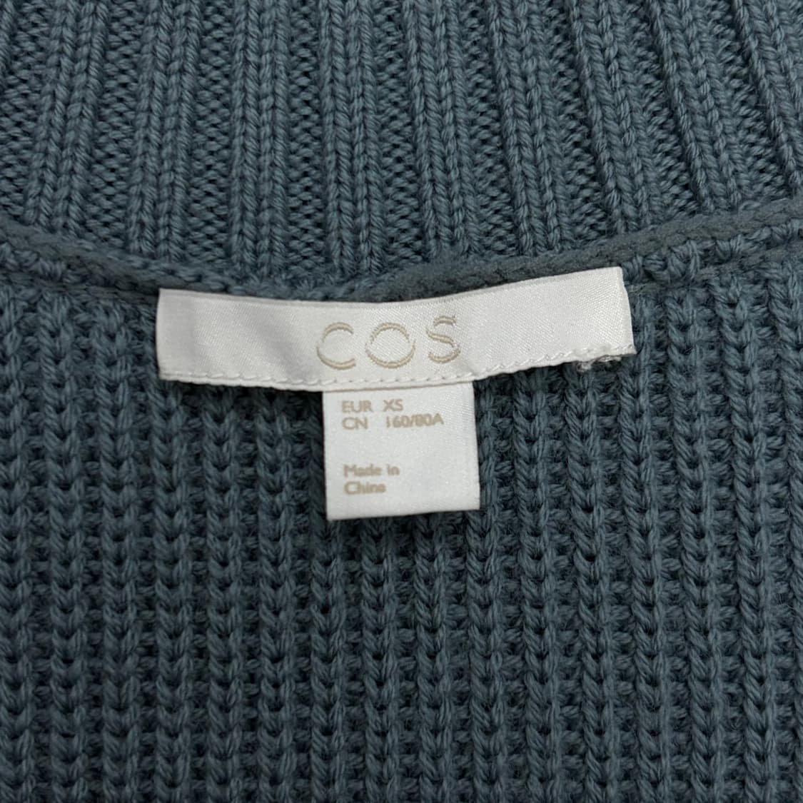 COS 브이넥 니트 베스트 v1469 상품이미지5