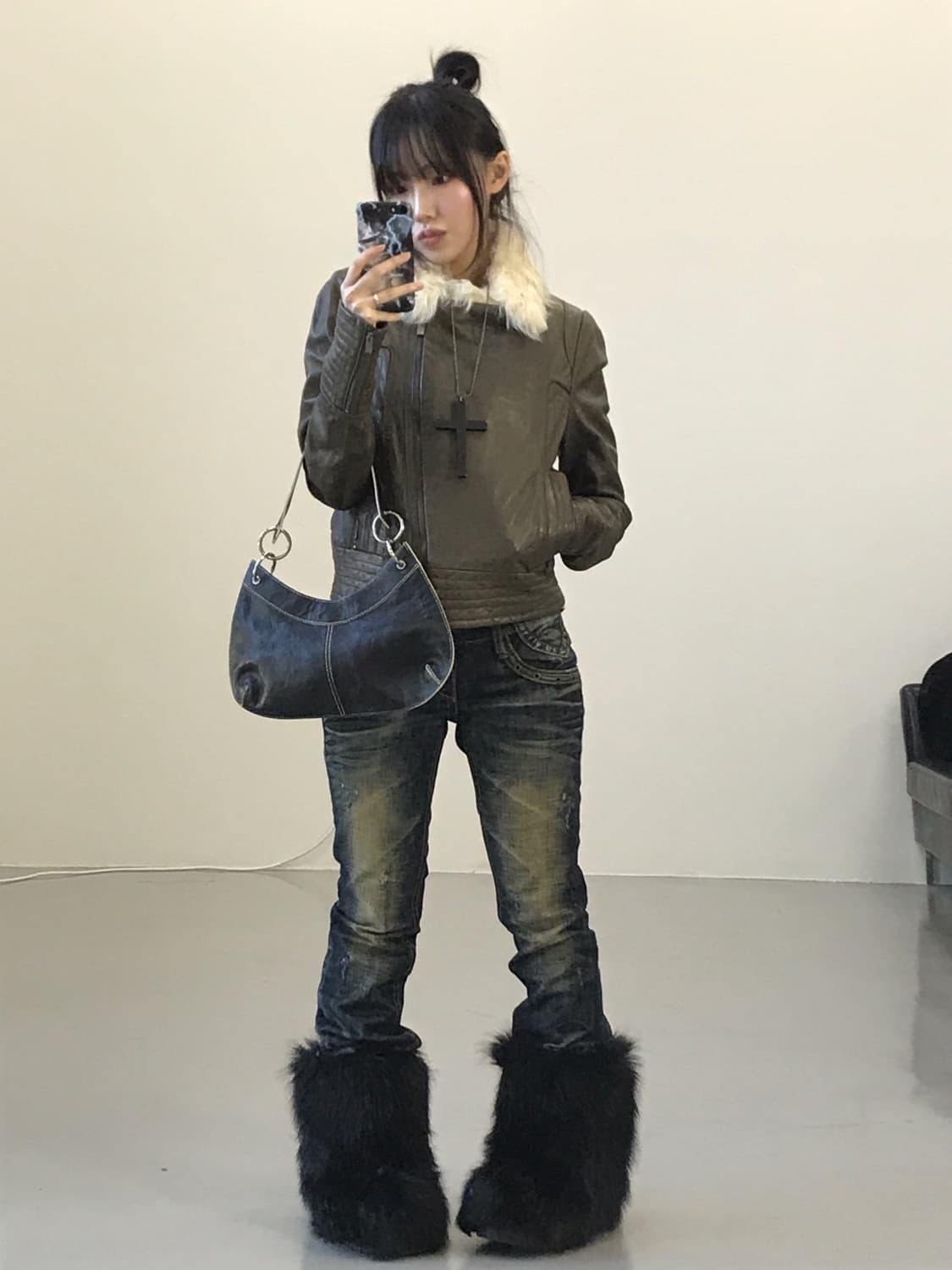 Haminy Faux-Fur Leather Jacket 상품이미지1
