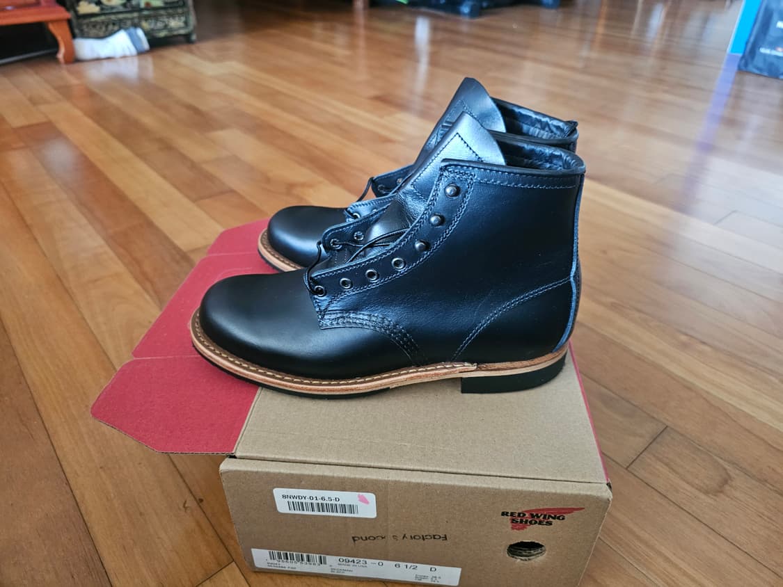 레드윙 벡맨 9423 새상품 6.5D 245사이즈 상품이미지1