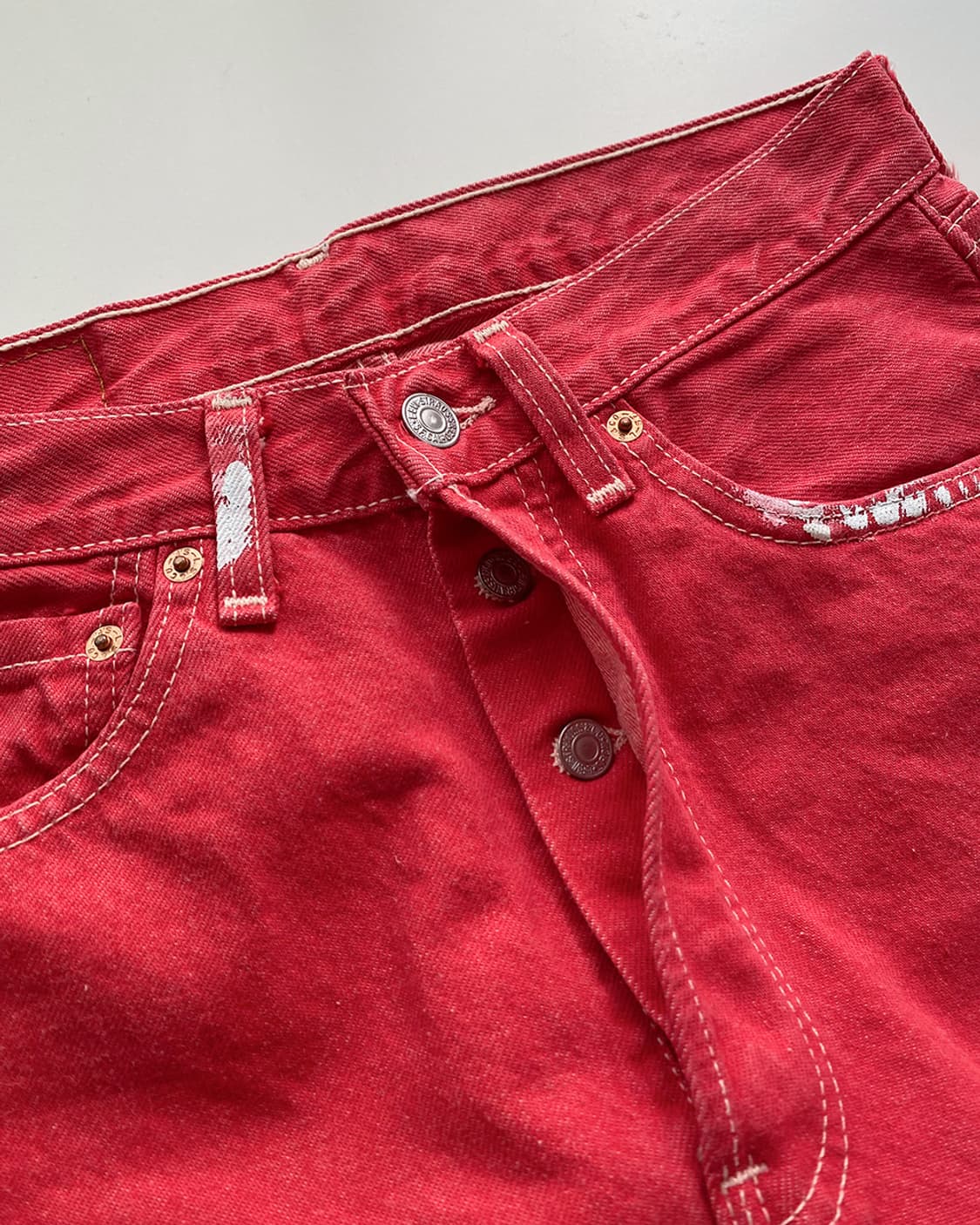 리바이스 501  페인팅 레드 데님 팬츠 상품이미지3