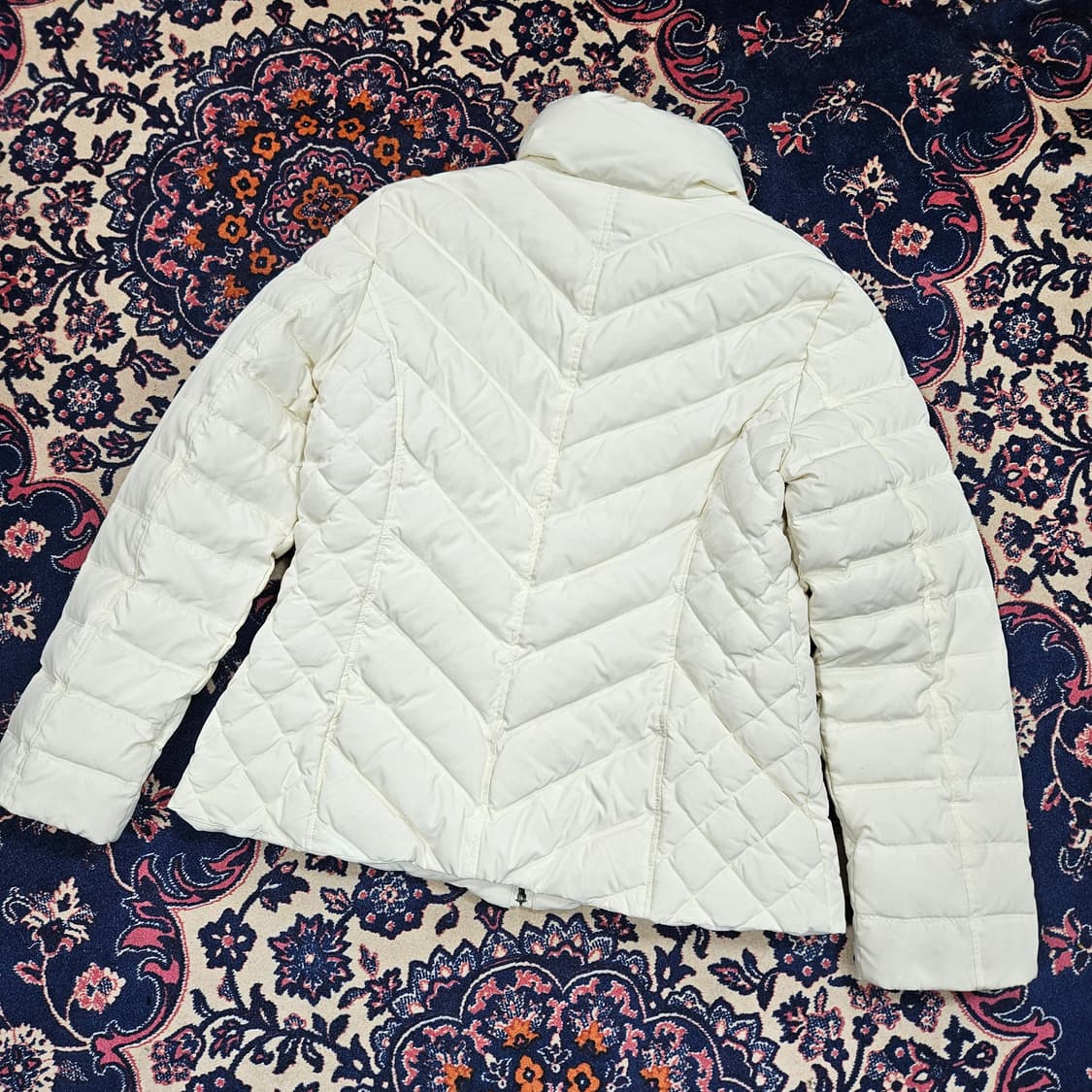 나인웨스트(NINE WEST) 구스다운 퀄팅 경량 패딩 자켓 L 상품이미지2