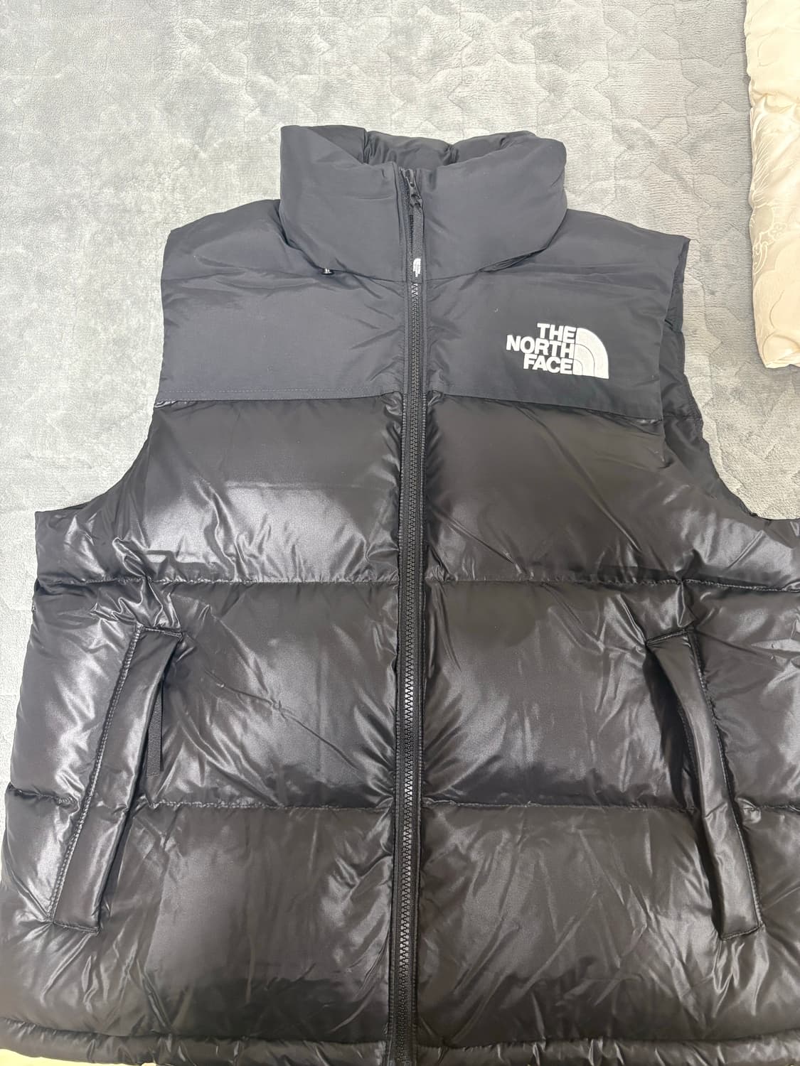 노스페이스 눕시 조끼 패딩 블랙 상품이미지1