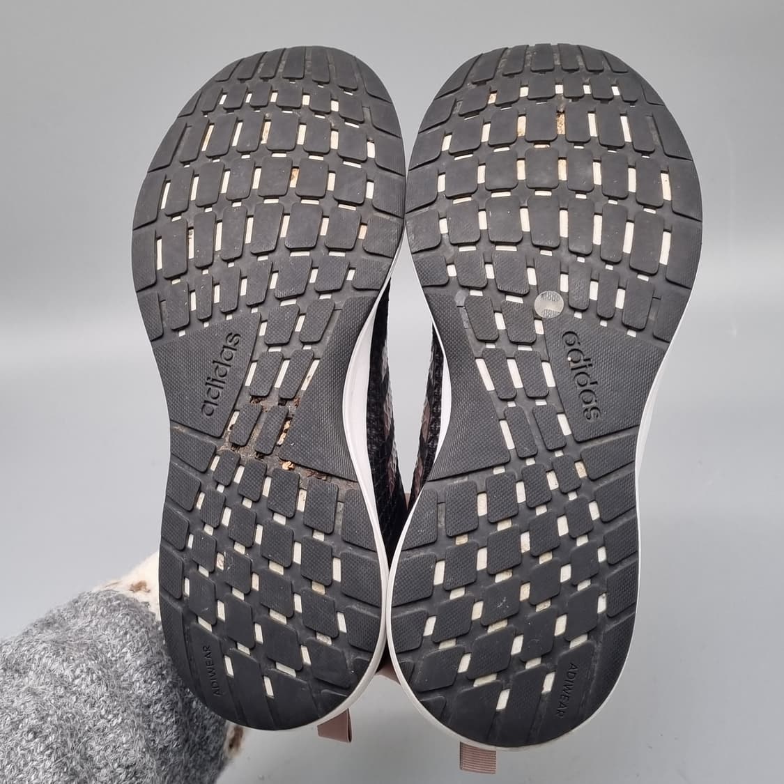 아디다스 스위트레인 런닝화245 상품이미지3