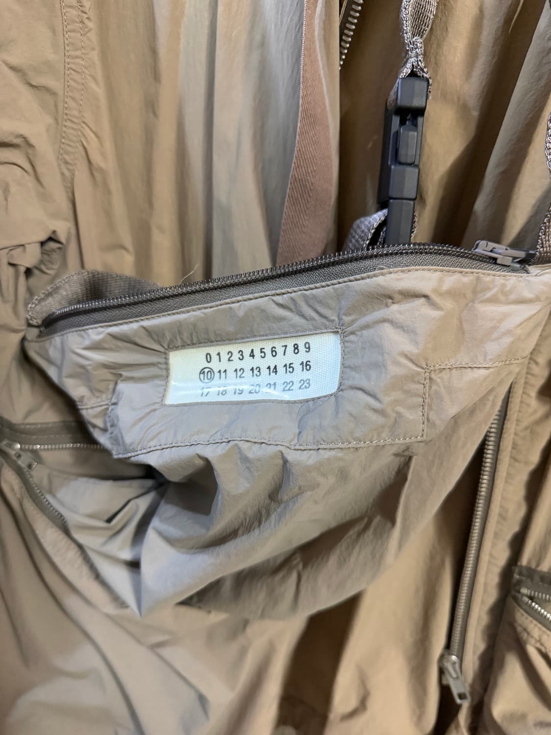 [마르지엘라] 바람막이 (EU 48) 상품이미지2