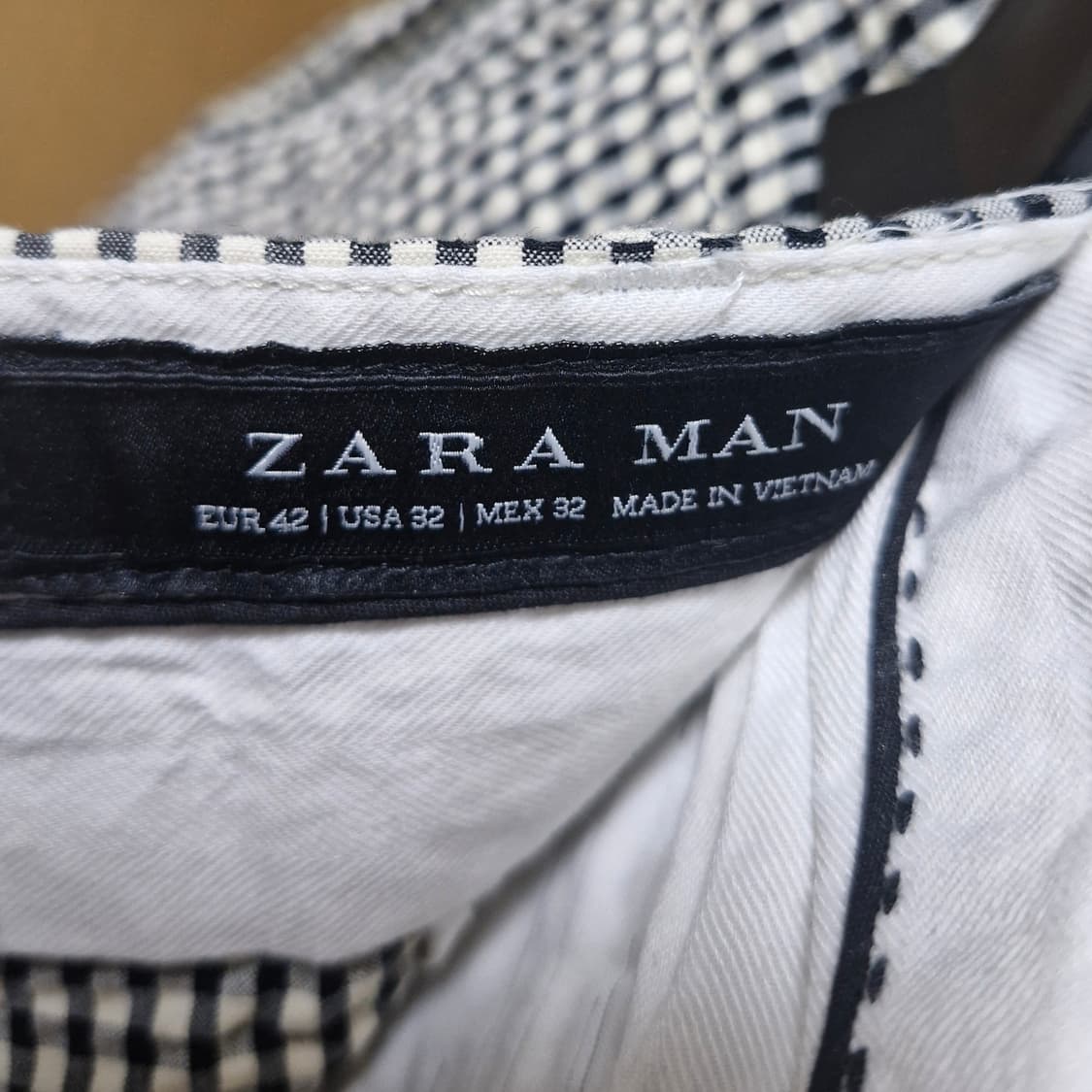 자라 맨 체크 패턴의 봄버 자켓과 반바지 세트 상품이미지7