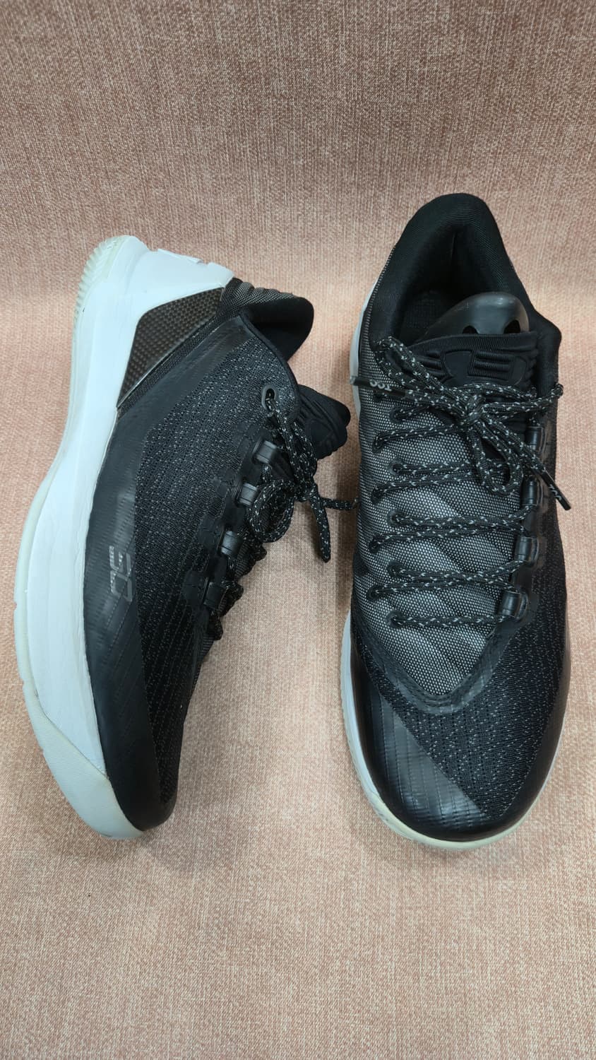 언더아머 285mm- SC 커리 농구화 블랙 상품이미지1