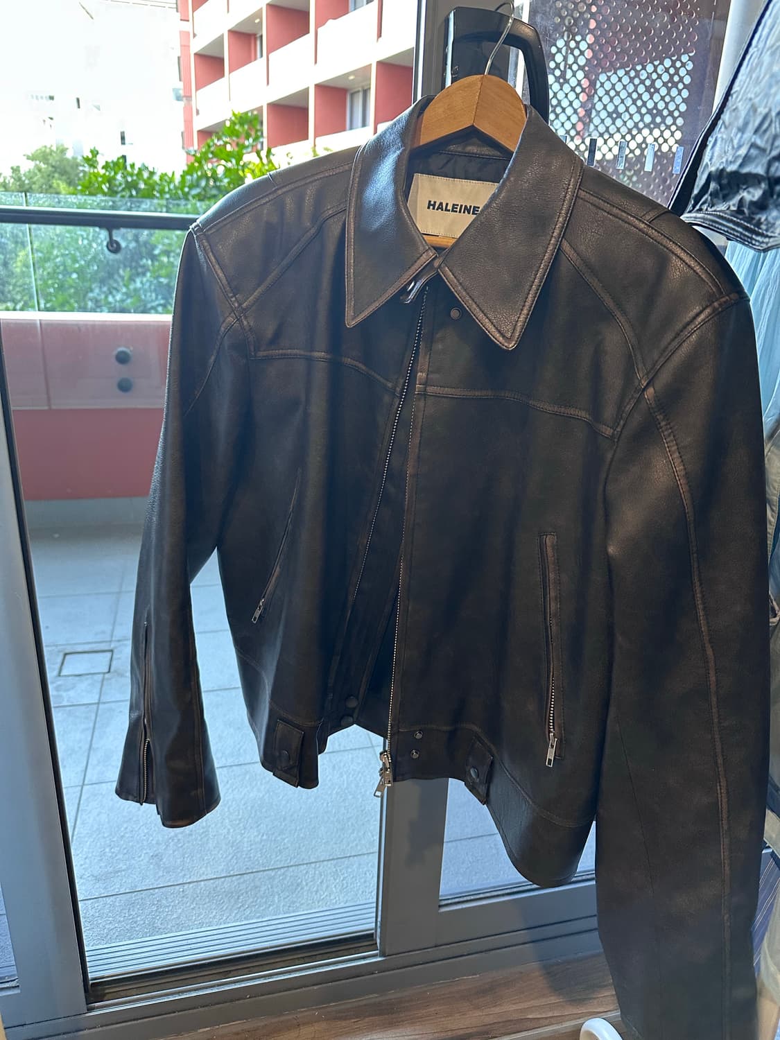 [2] 알렌느 3D 포우 레더 자켓 브라운 상품이미지2