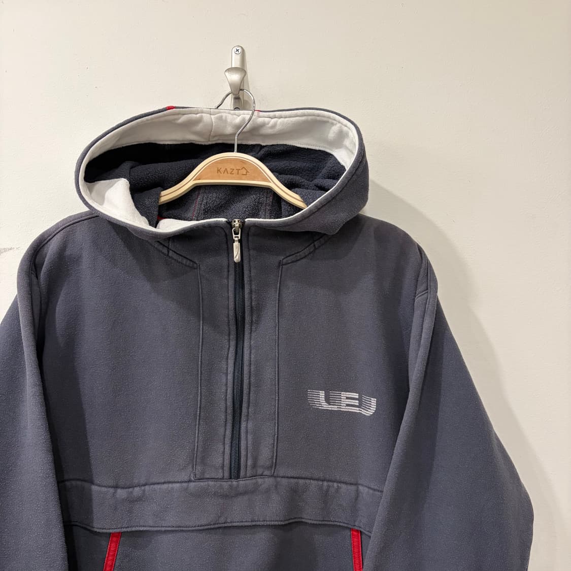 378. 리바이스 엔지니어드 후드반집업 상품이미지2