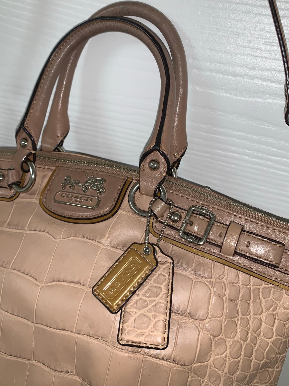 Coach alligator begie pink shoulder bag 상품이미지2